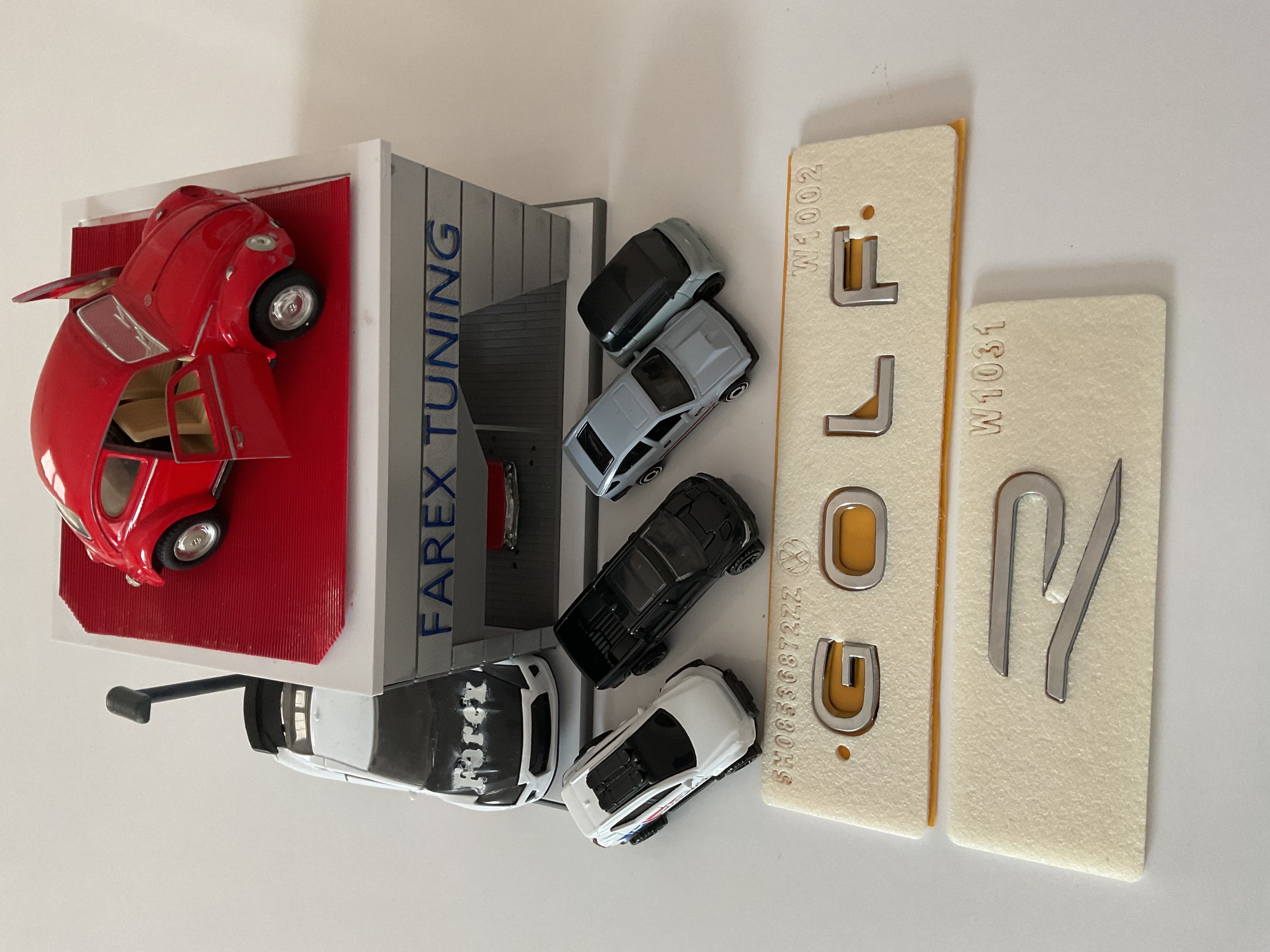 Volkswagen Golf Krom ve R (Krom) Büyük Boy Yeni Nesil Bagaj Yazısı 3M 3D ABS