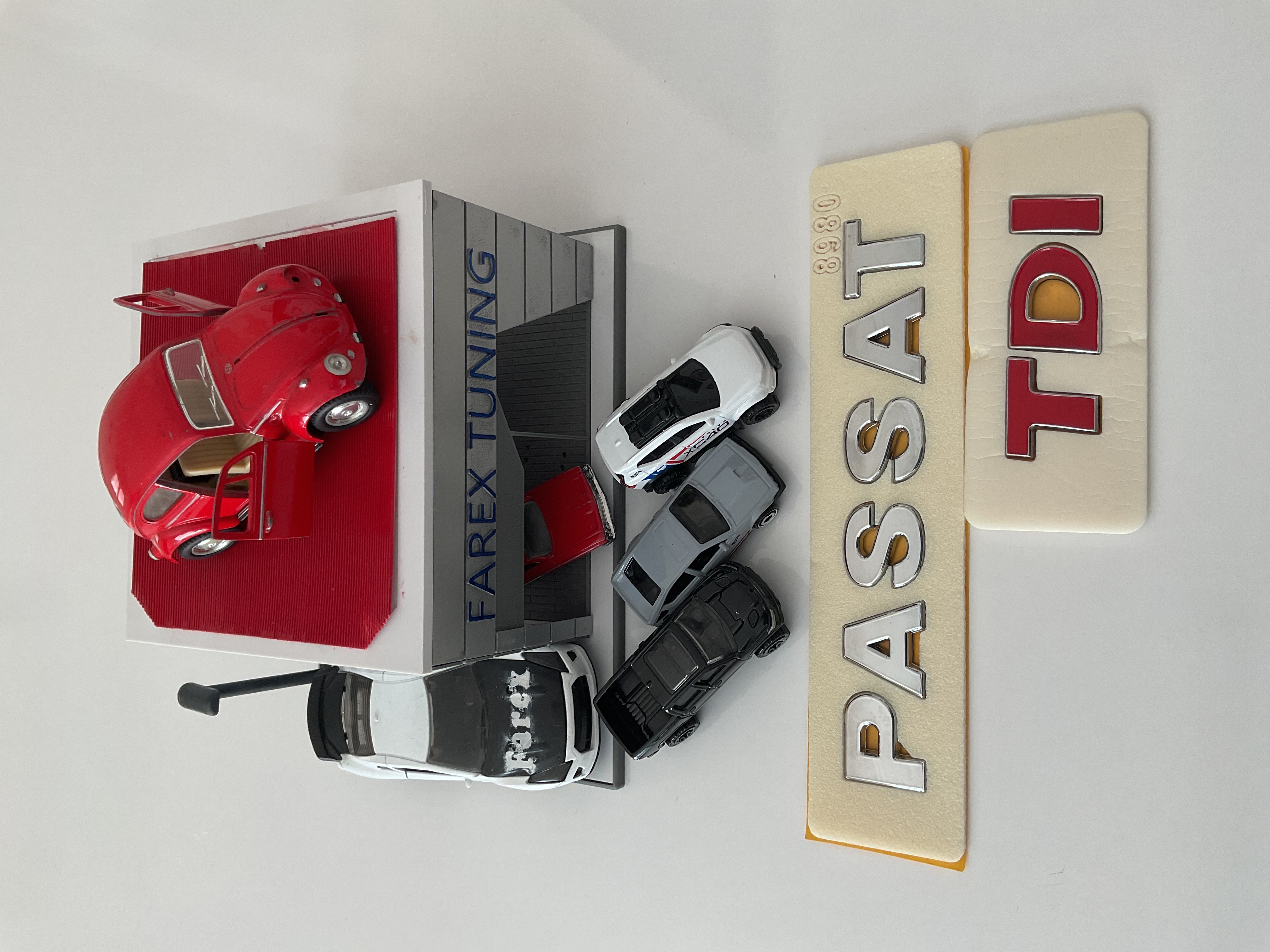 Volkswagen Passat ve TDI Üç Kırmızı Bagaj Yazısı Seti 2’li 3M 3D ABS