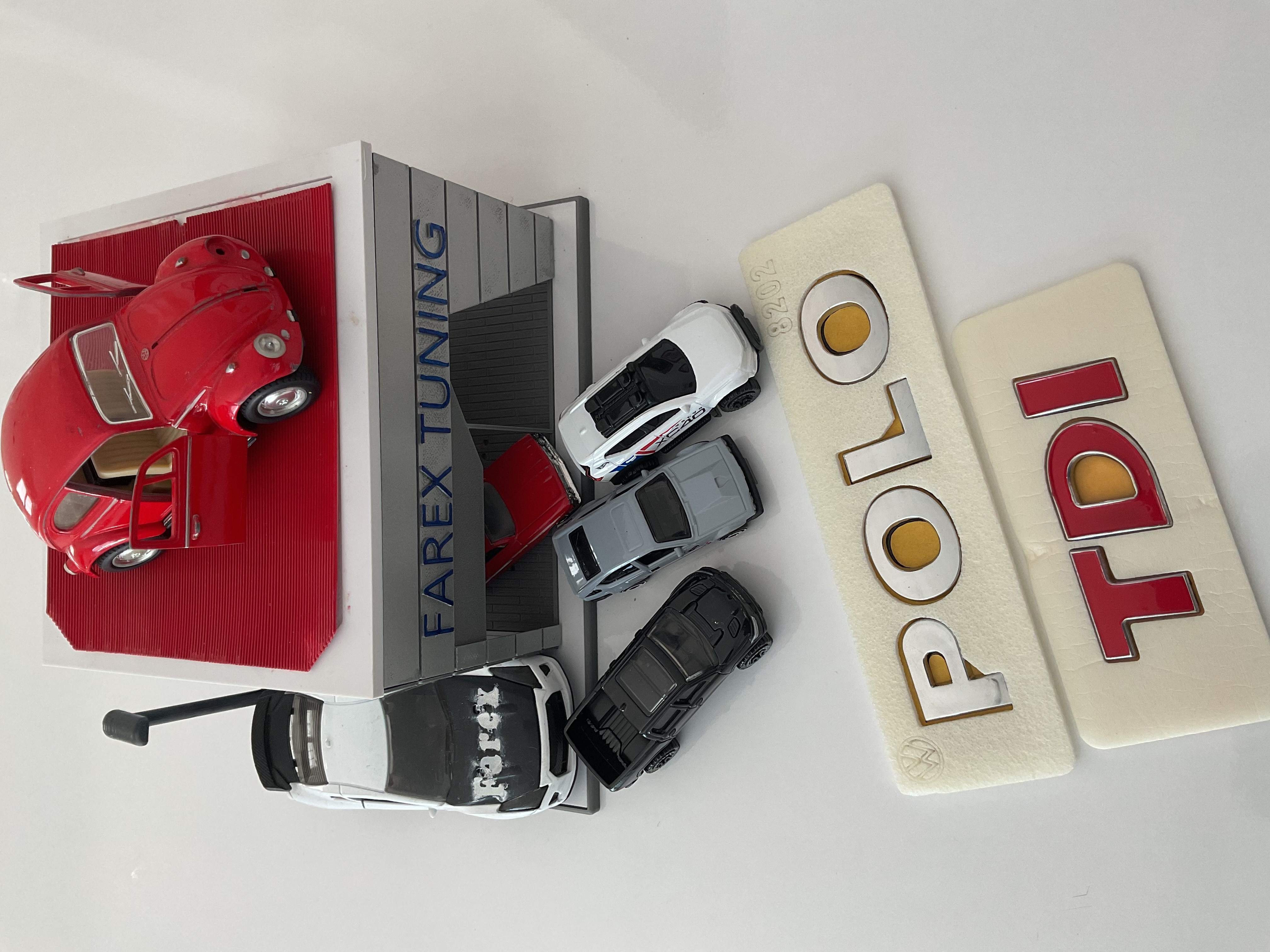 Volkswagen Polo ve TDI ’’TDI Kırmızı’’ Krom Bagaj Yazısı Seti 2’li 3M 3D ABS