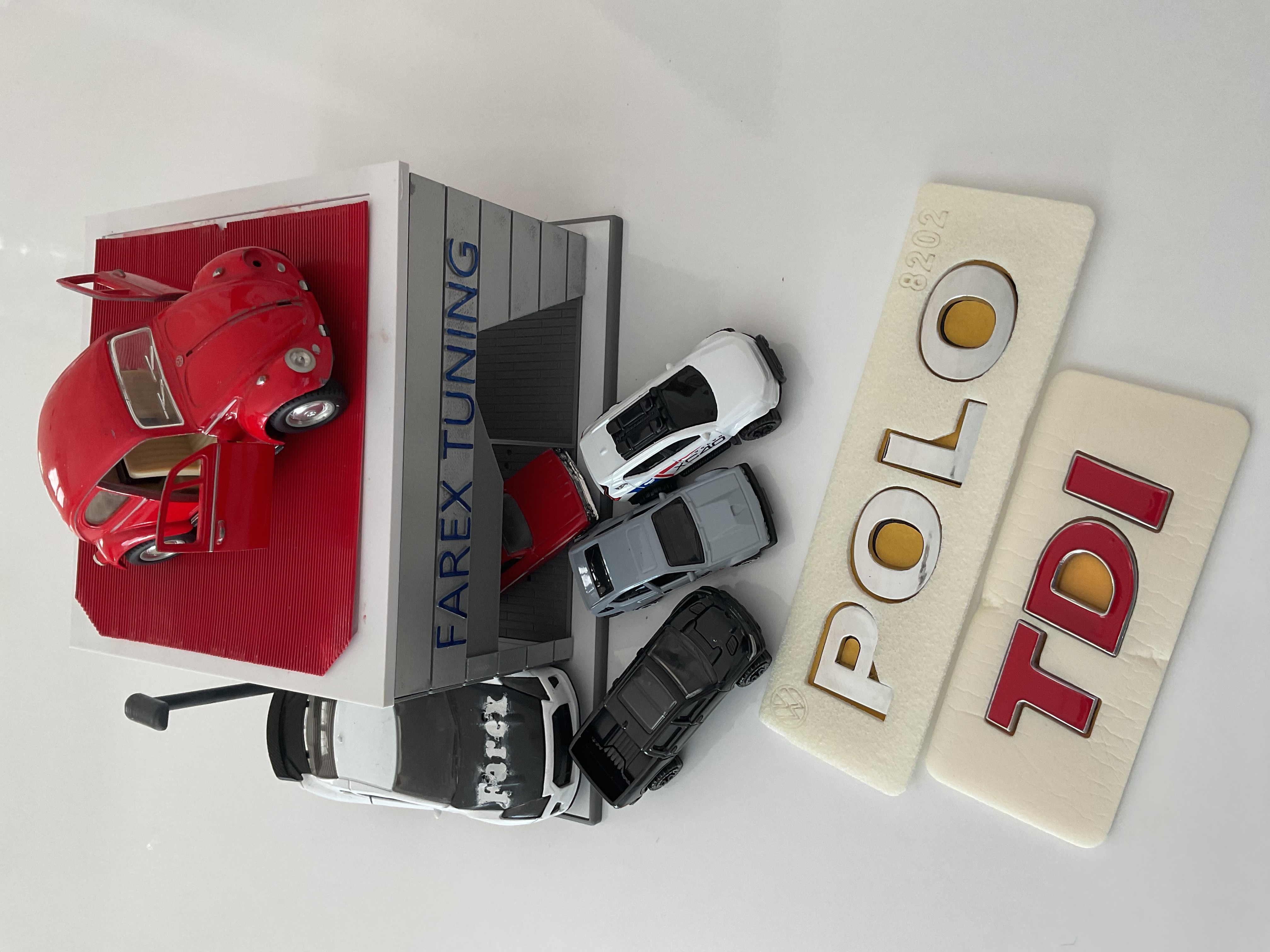 Volkswagen Polo ve TDI ’’TDI Kırmızı’’ Krom Bagaj Yazısı Seti 2’li 3M 3D ABS