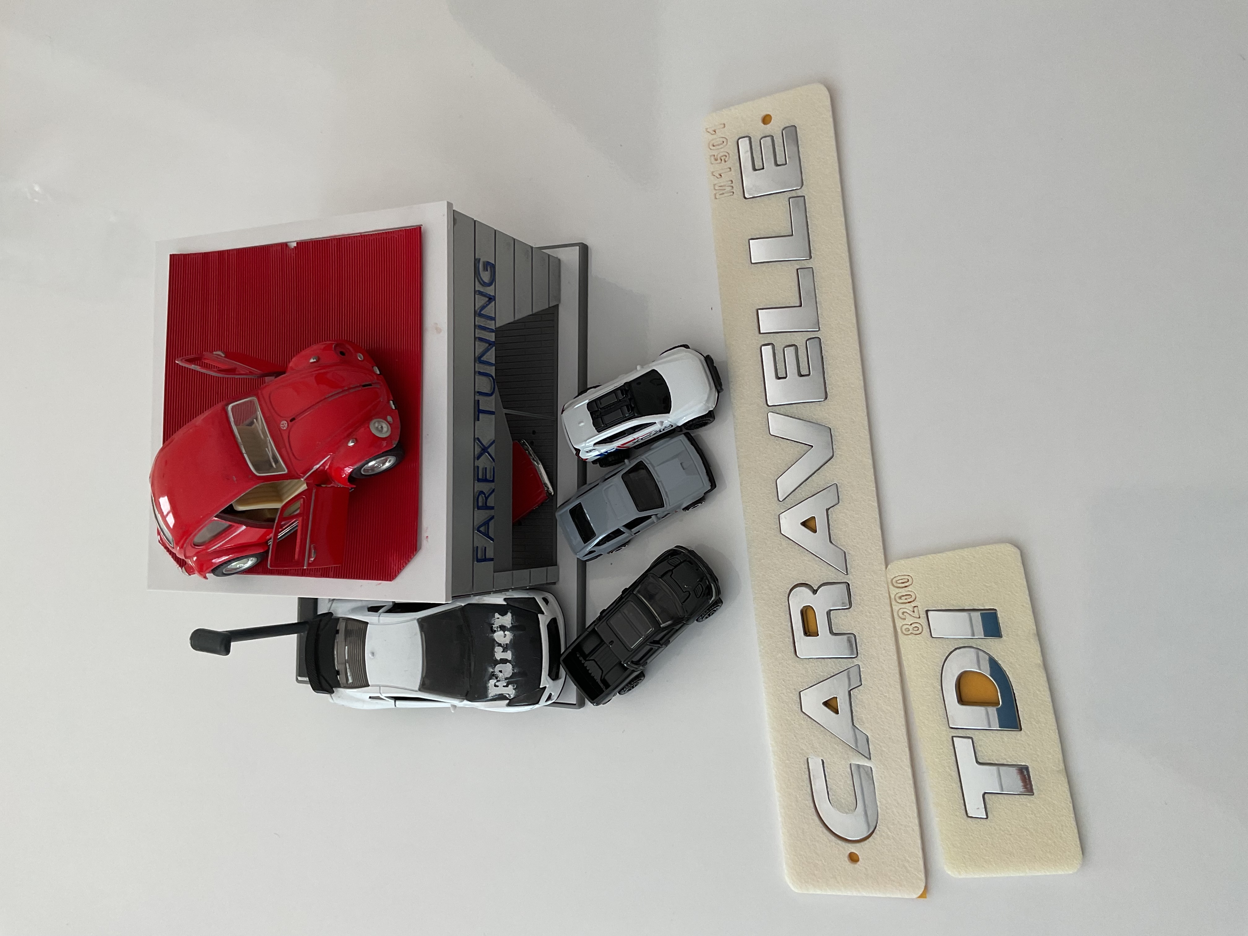 Volkswagen Caravelle ve TDI  Krom Bagaj Yazısı Seti 2’li 3M 3D ABS