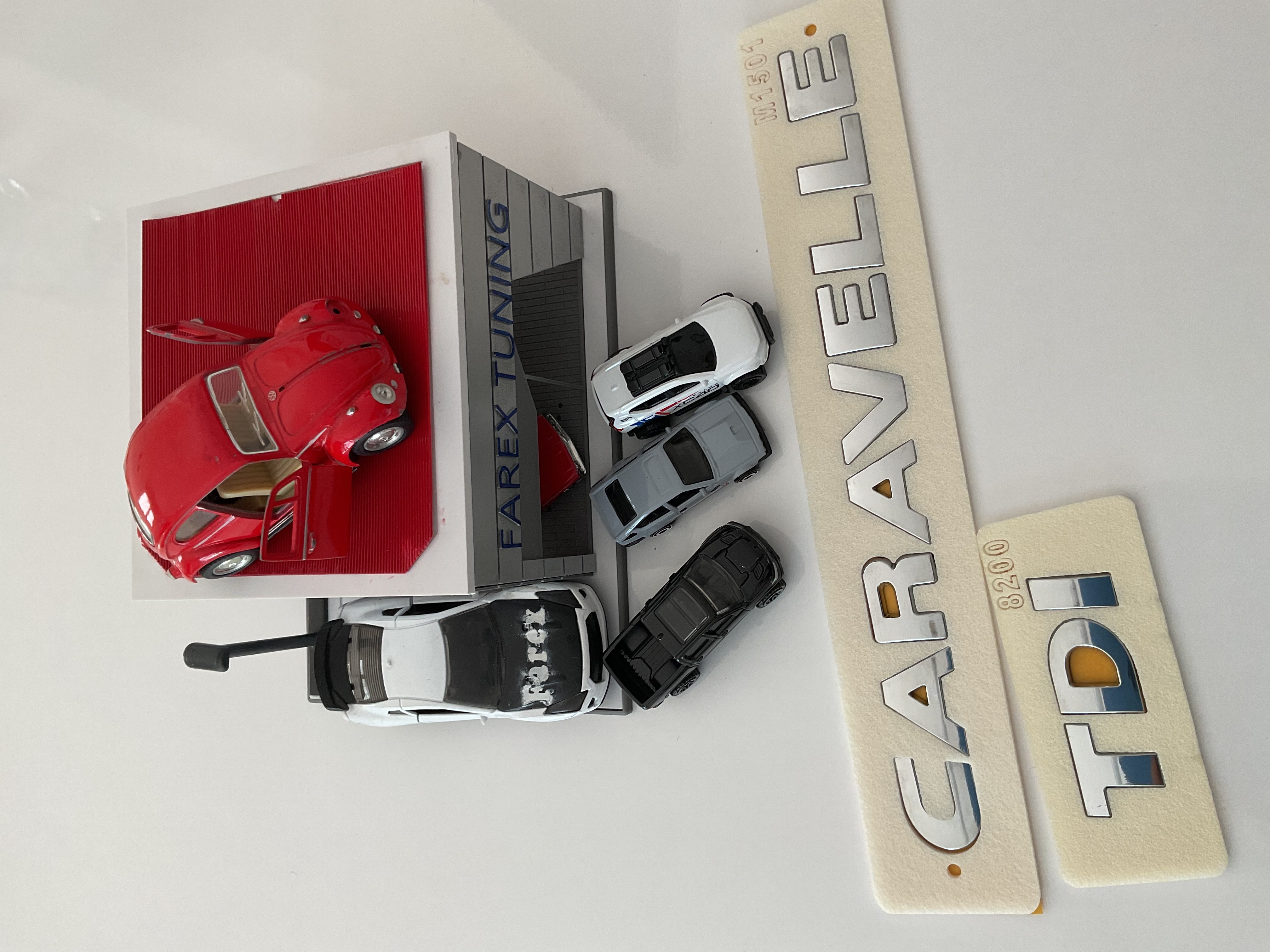 Volkswagen Caravelle ve TDI  Krom Bagaj Yazısı Seti 2’li 3M 3D ABS