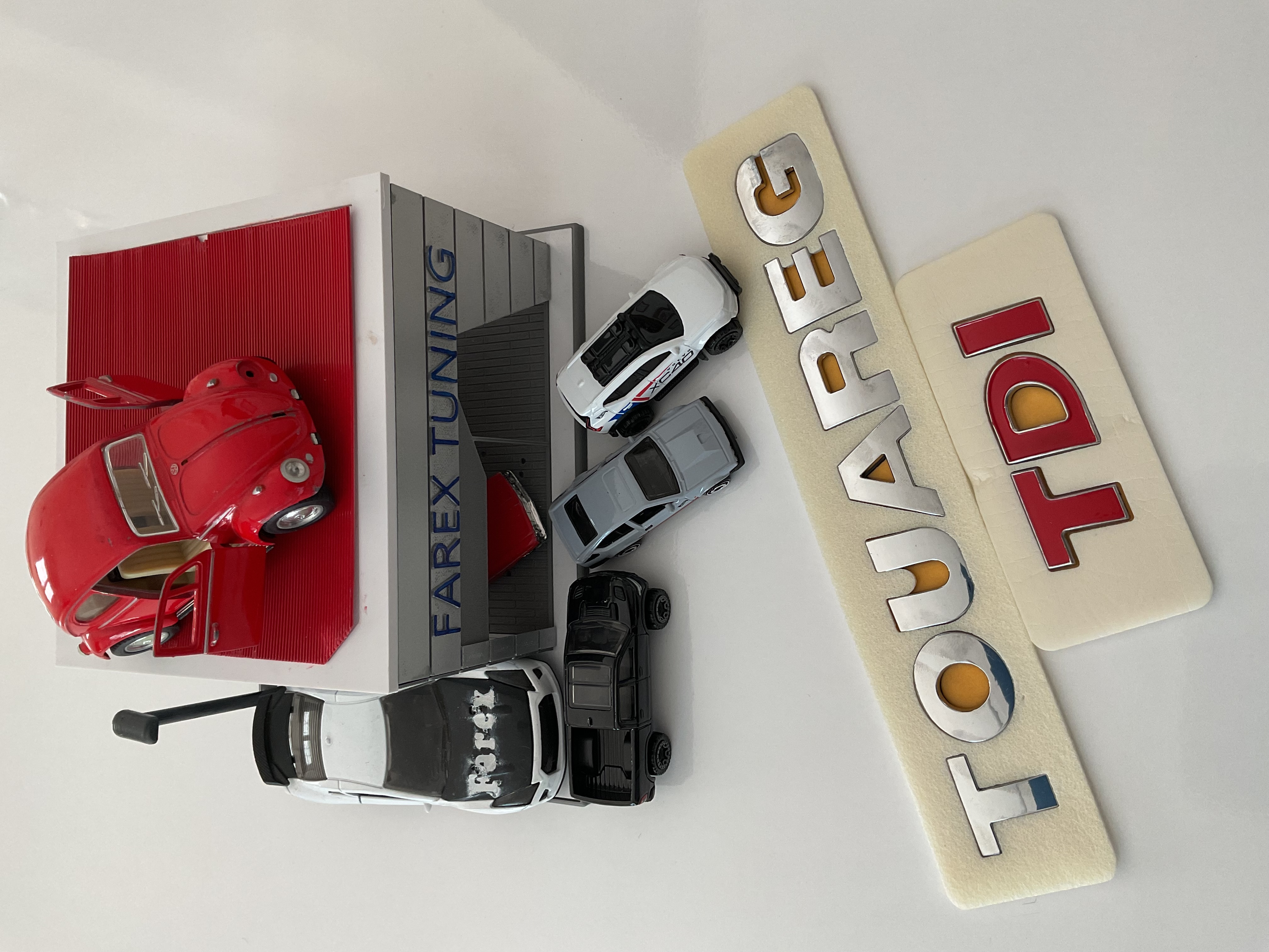 Volkswagen Touareg ve TDI Kırmızı Krom Bagaj Yazısı 3M 3D ABS