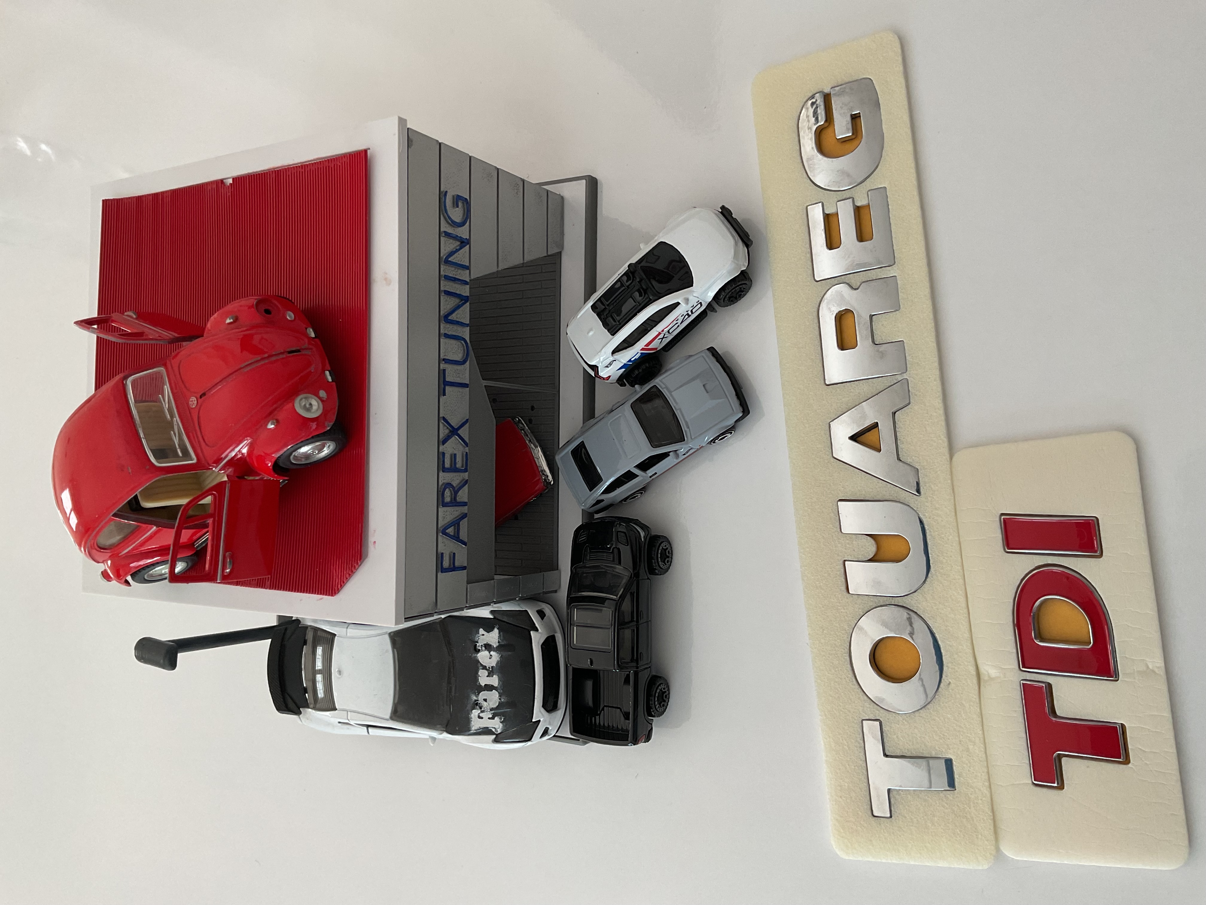 Volkswagen Touareg ve TDI Kırmızı Krom Bagaj Yazısı 3M 3D ABS