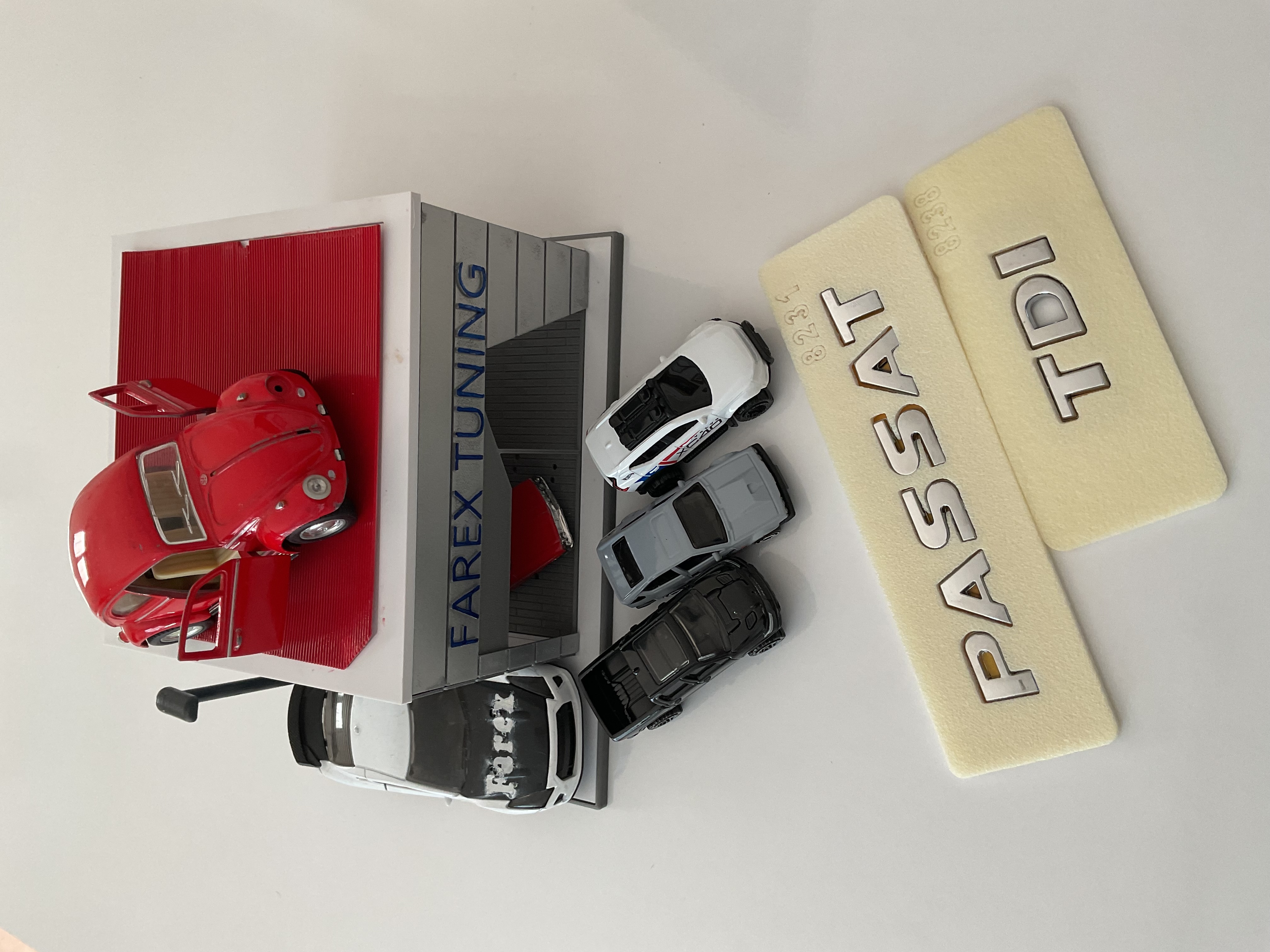 Volkswagen Passat (İtalik) ve TDI Krom Bagaj Yazısı Seti 2’li 3M 3D ABS