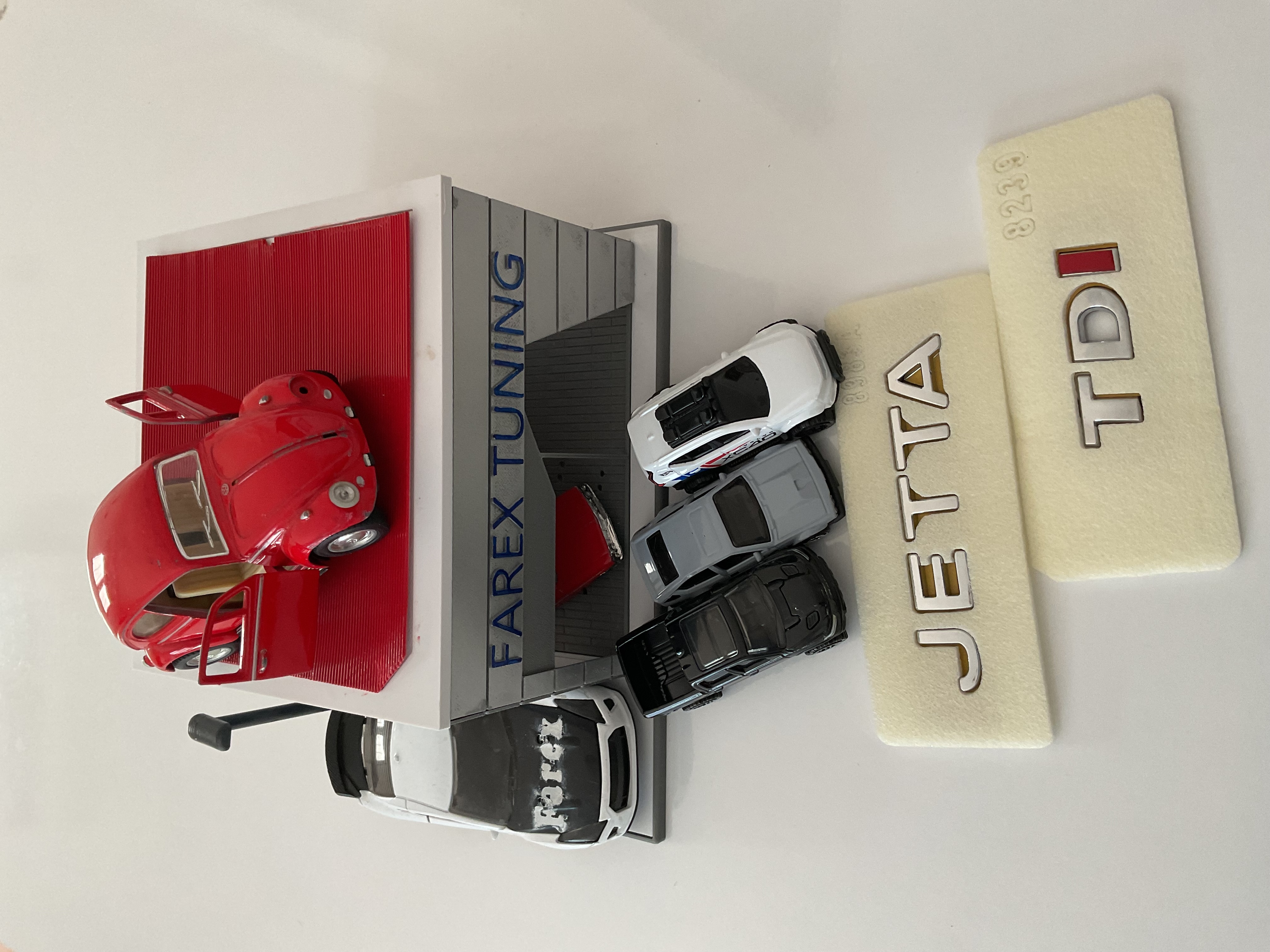 Volkswagen Jetta İnce Tip  ve TDI ’’I Kırmızı’’ Krom Bagaj Yazısı Seti 2’li 3M 3D ABS