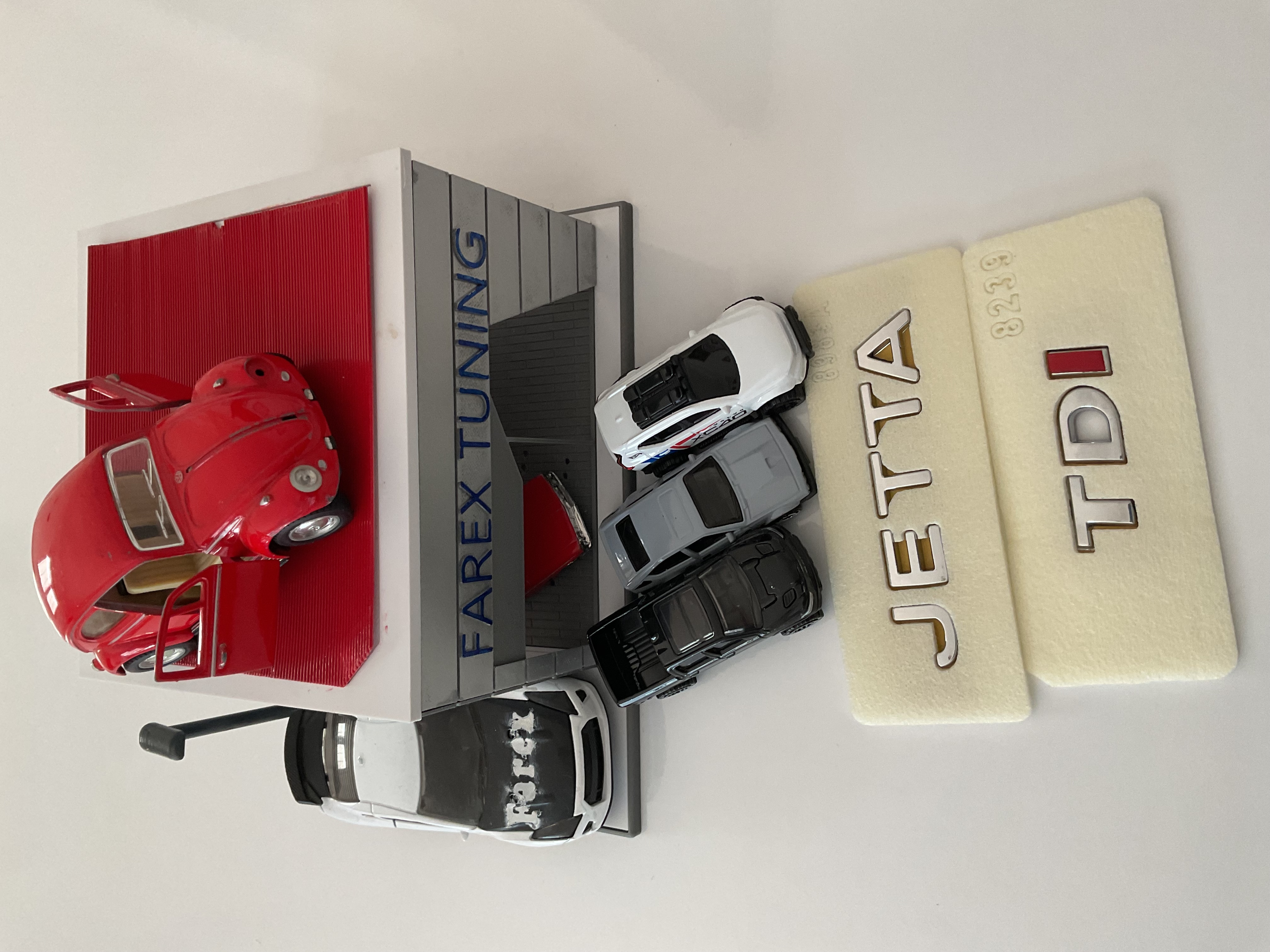 Volkswagen Jetta İnce Tip  ve TDI ’’I Kırmızı’’ Krom Bagaj Yazısı Seti 2’li 3M 3D ABS