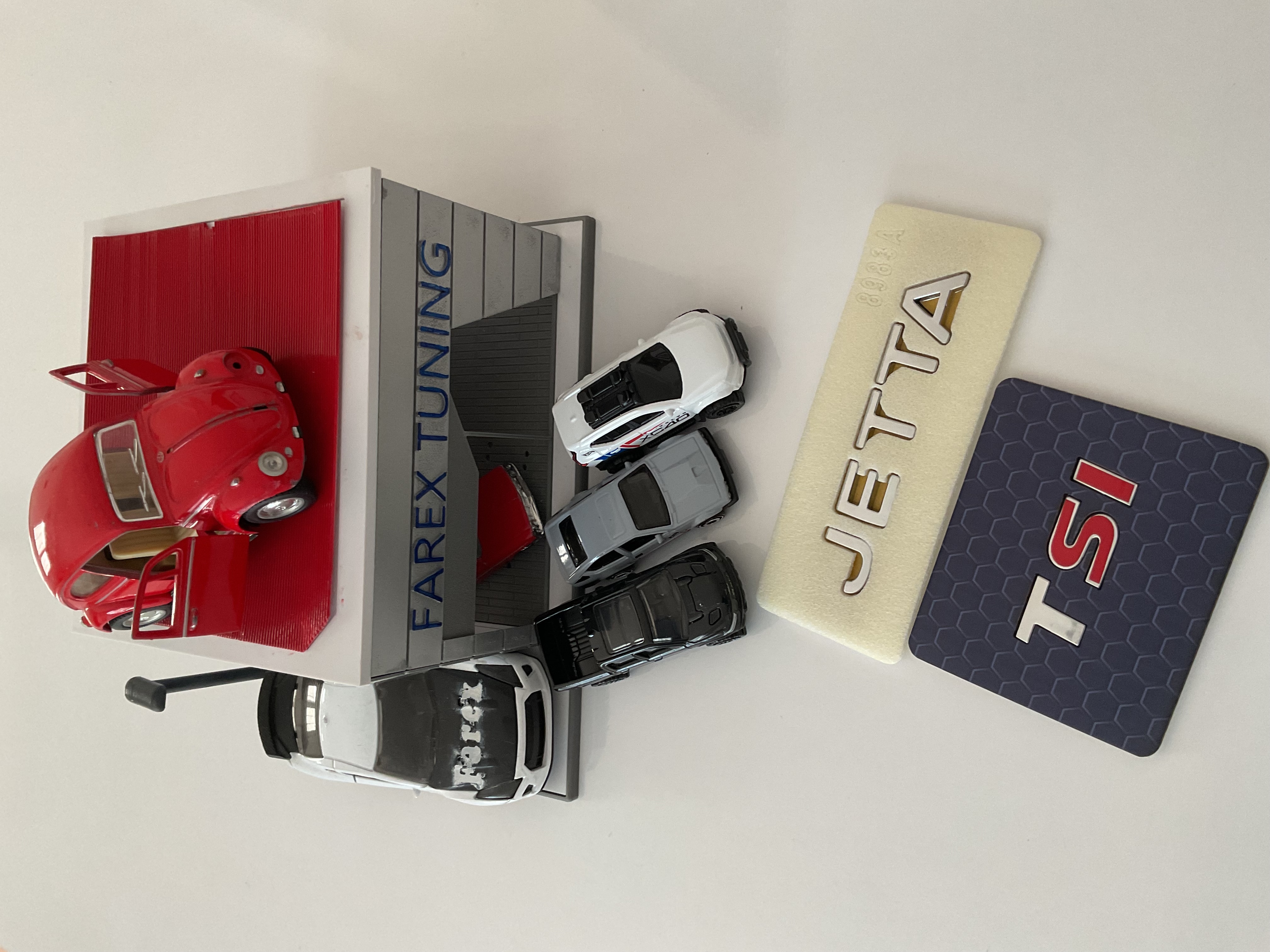 Volkswagen Jetta İnce Tip  ve TSI ’’SI Kırmızı ’’Krom Bagaj Yazısı Seti 2’li 3M 3D ABS