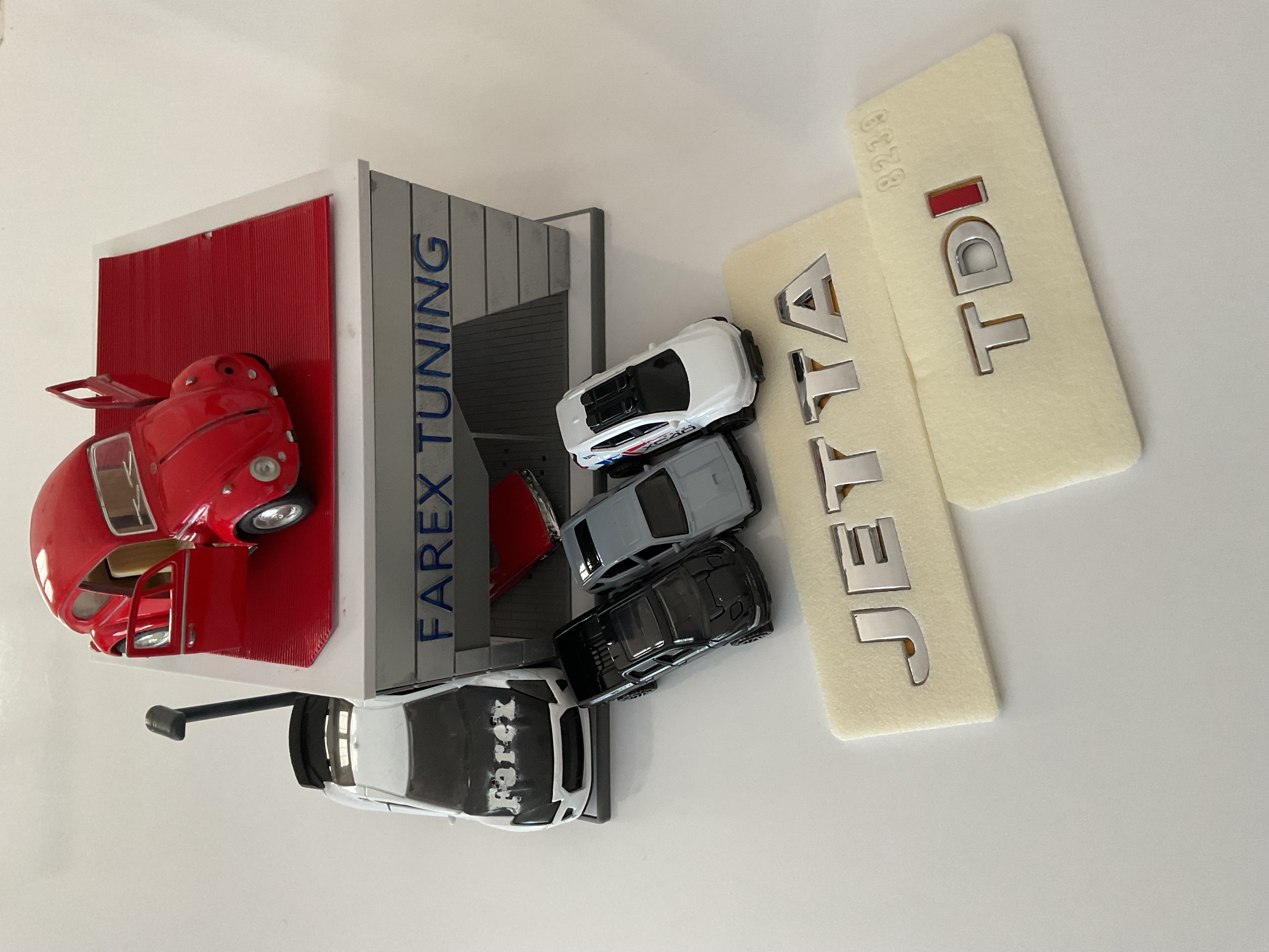 Volkswagen Jetta İnce Tip  ve TDI ’’I Kırmızı ’’Krom Bagaj Yazısı Seti 2’li 3M 3D ABS