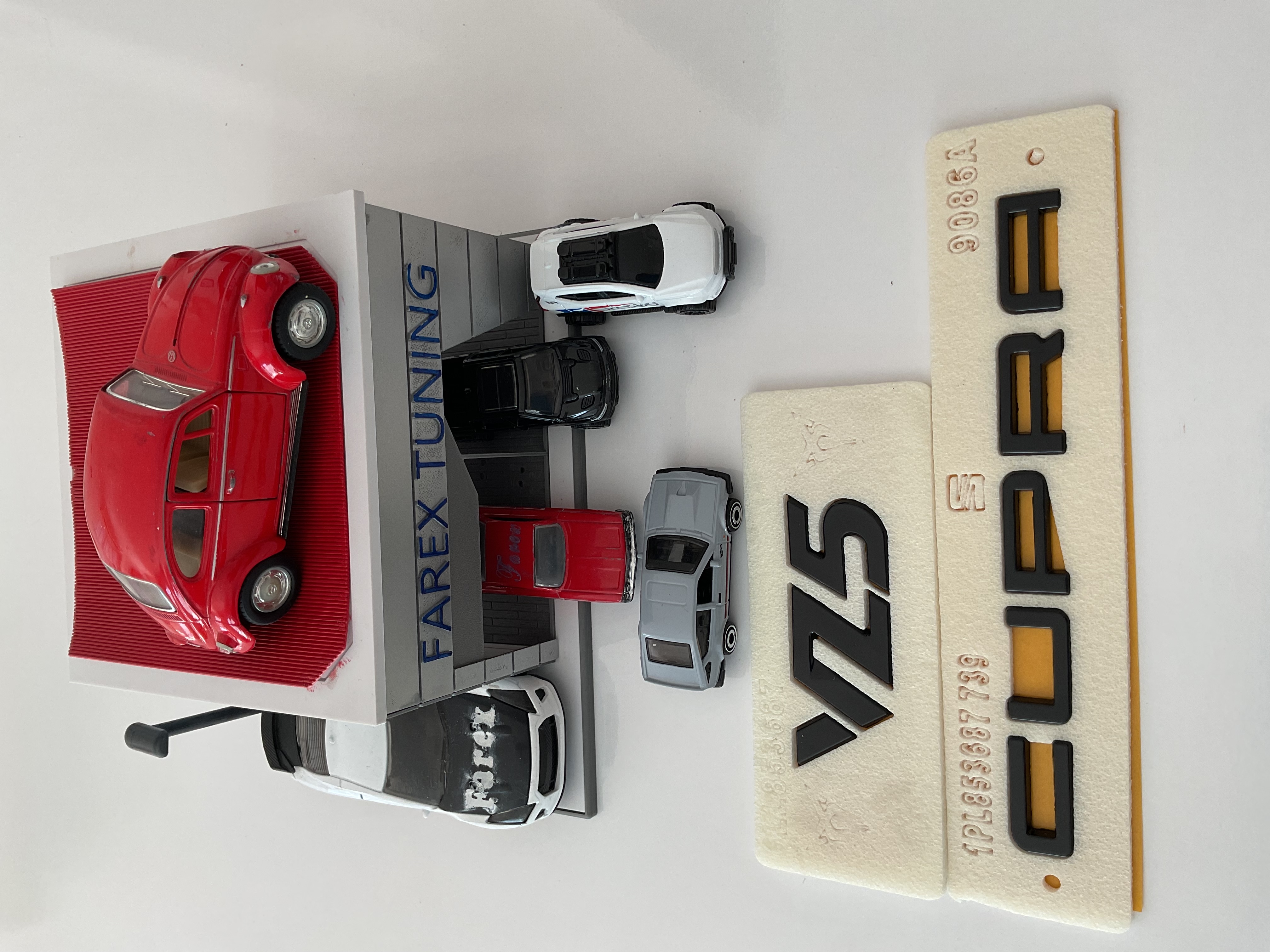 Cupra Uyumlu Cupra Kısa Model ve VZ5 Piano Black Bagaj Yazısı 3M 3D ABS