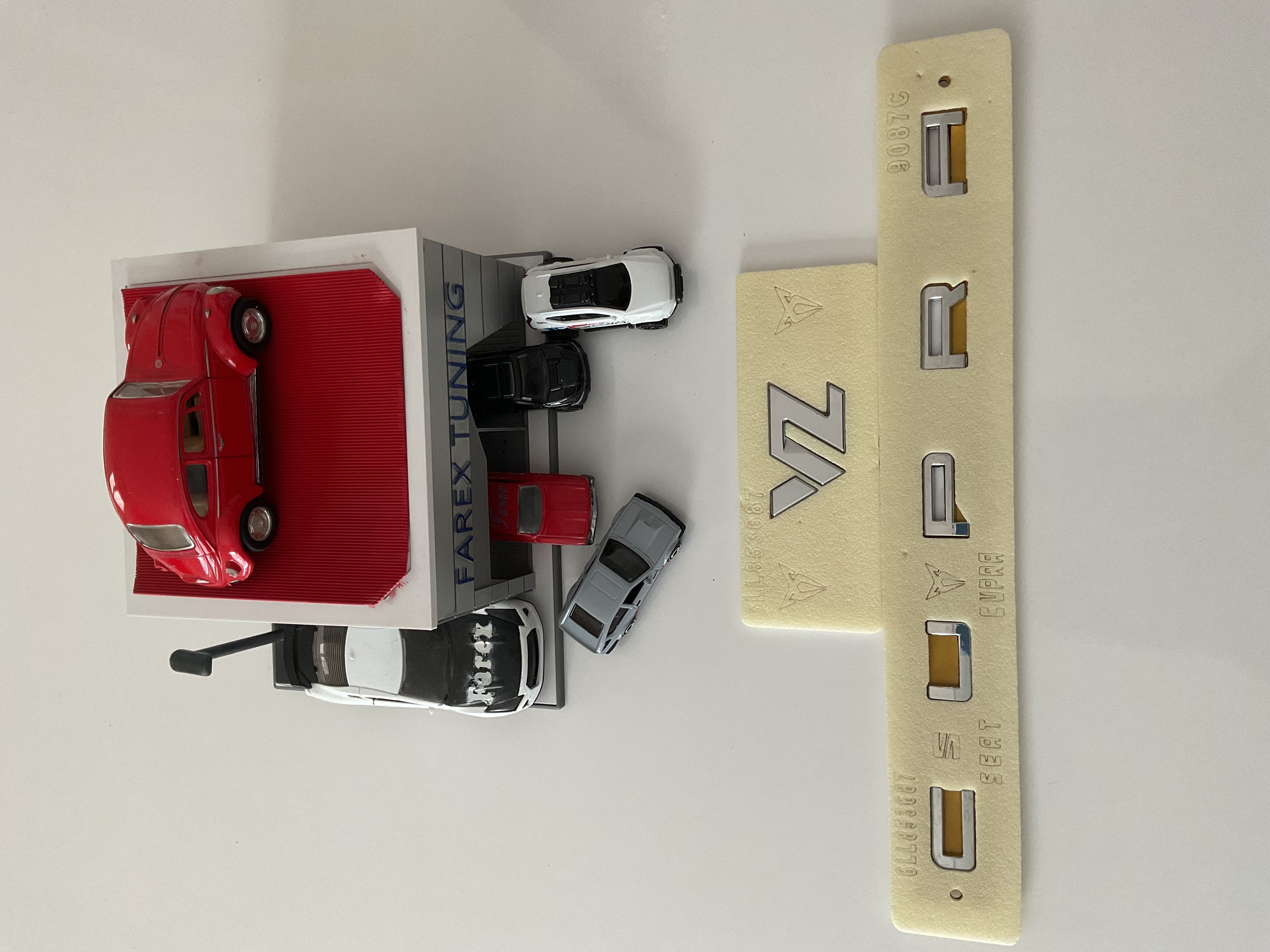 Seat Leon Ibiza Uyumlu Cupra Boşluklu ve VZ Krom Bagaj Yazısı Seti 2’li 3M 3D ABS