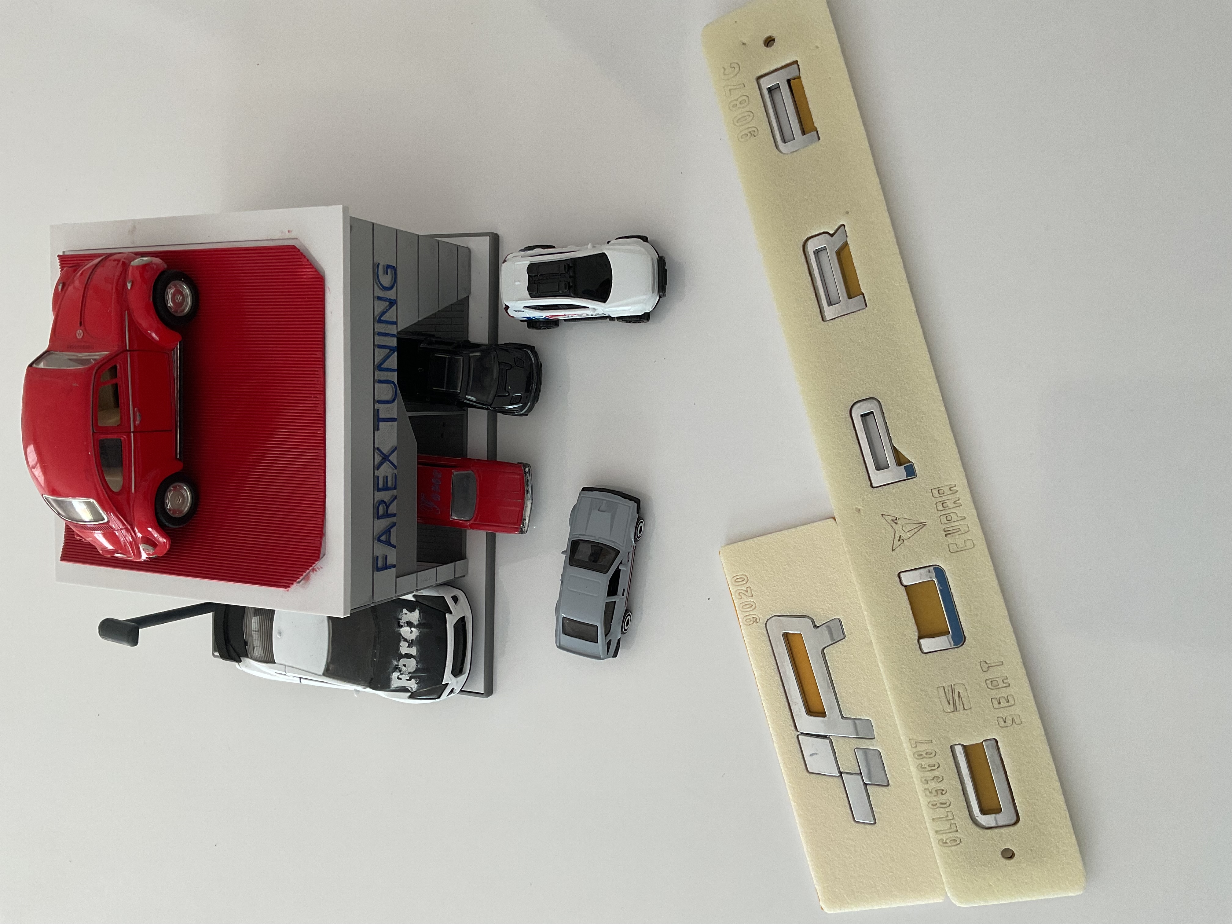 Cupra Uyumlu Cupra Kısa Model ve VZ Piano Black Bagaj Yazısı 3M 3D ABS