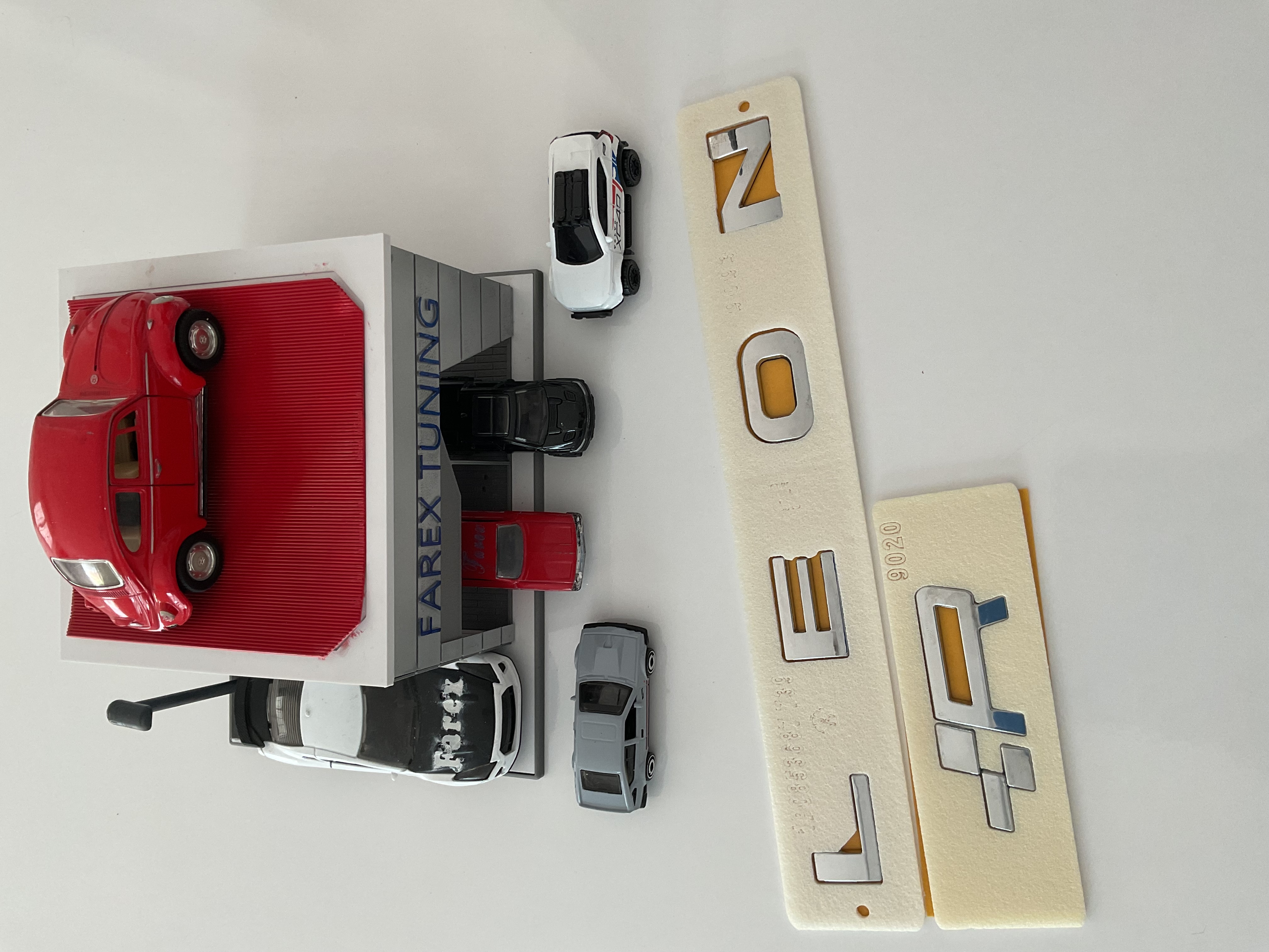 Seat Leon Boşluklu ve R Krom Bagaj Yazısı Seti 2’li 3M 3D ABS