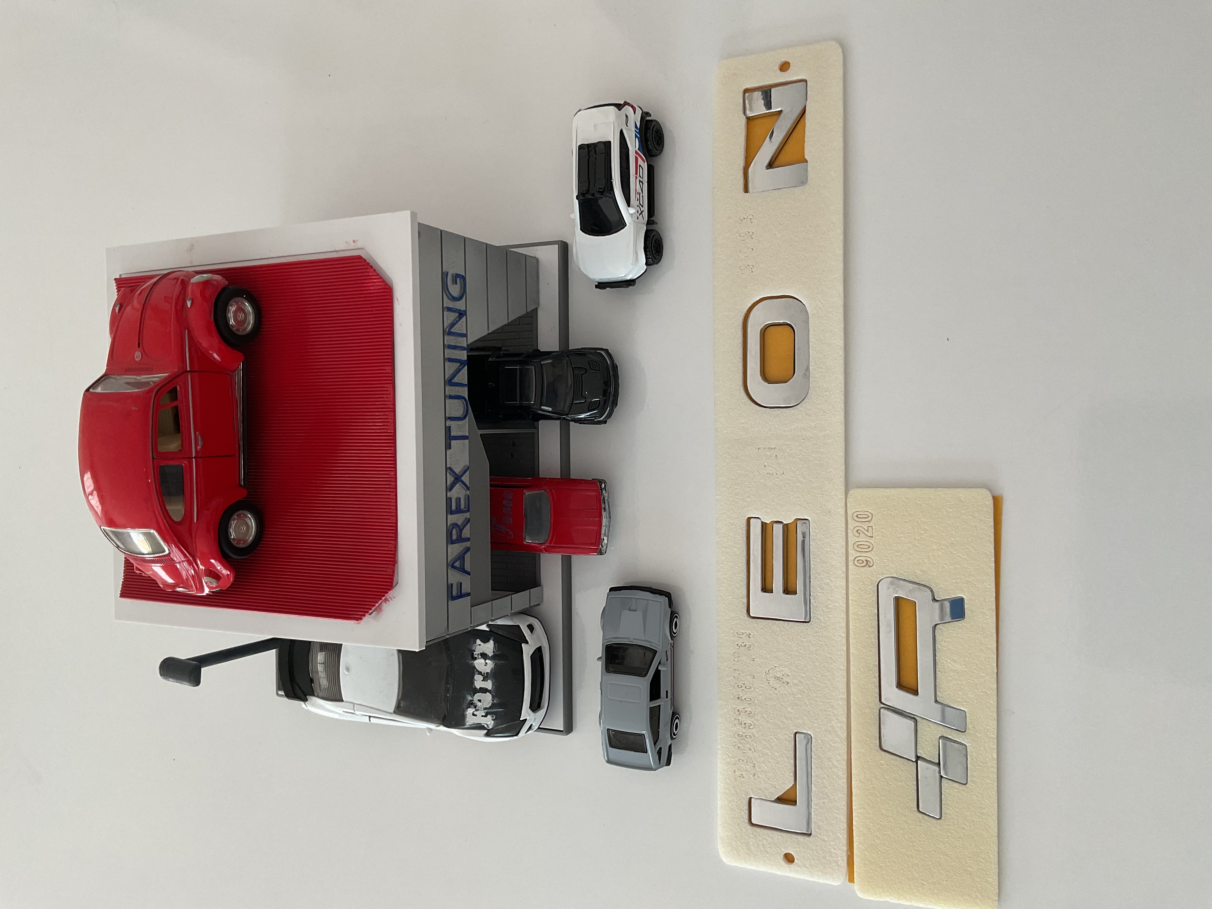 Seat Leon Boşluklu ve R Krom Bagaj Yazısı Seti 2’li 3M 3D ABS