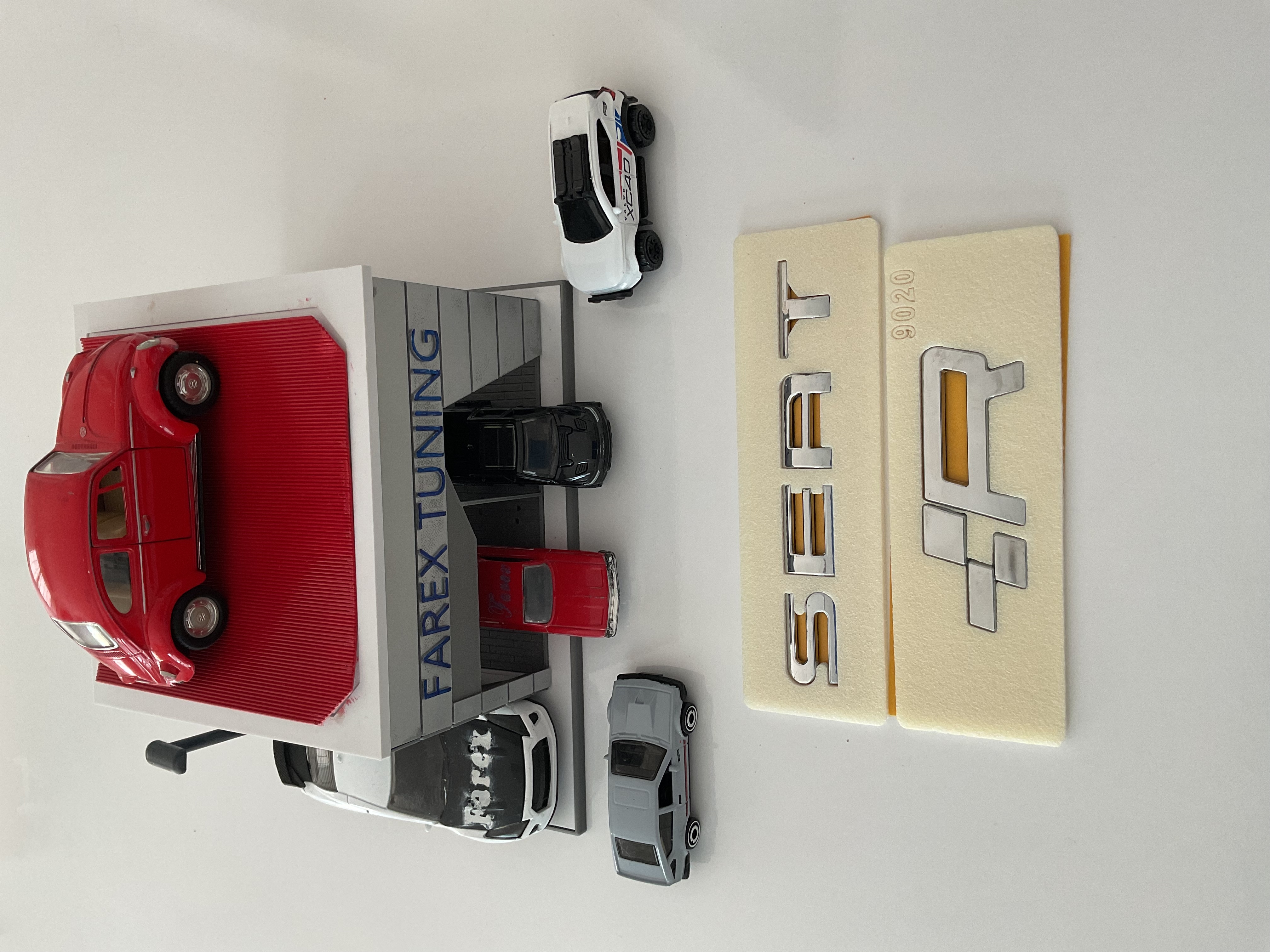 Seat ve R Krom Bagaj Yazısı Seti 2’li 3M 3D ABS