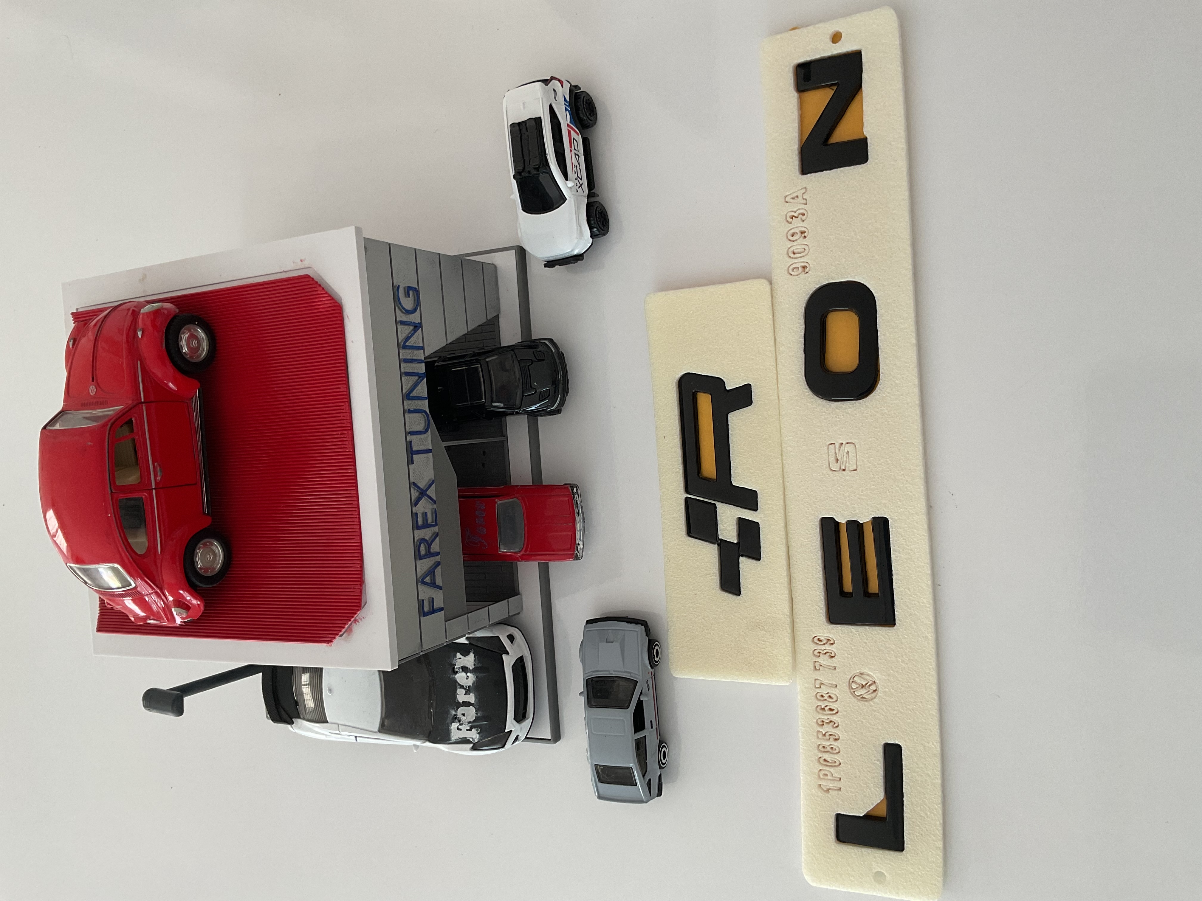 Seat Leon ve R Piano Black Bagaj Yazısı Seti 2’li 3M 3D ABS