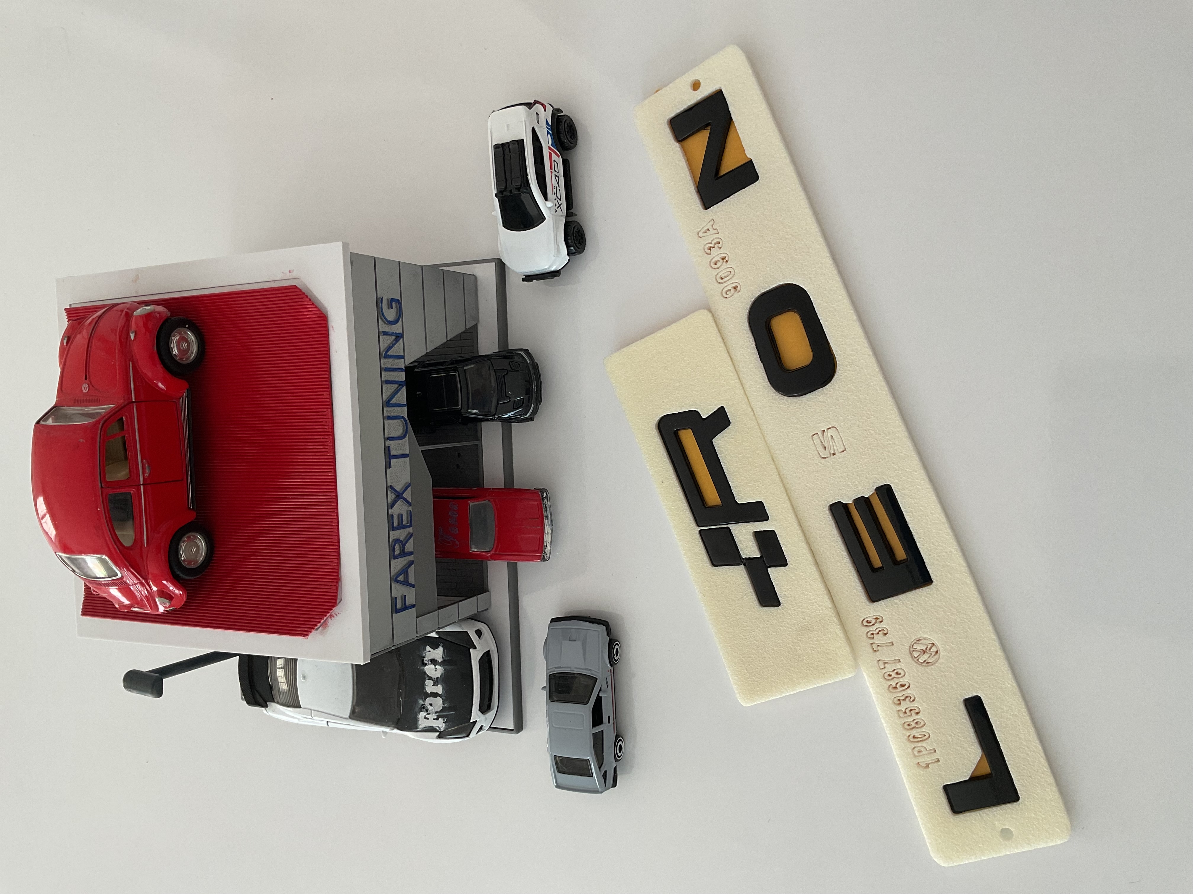 Seat Leon ve R Piano Black Bagaj Yazısı Seti 2’li 3M 3D ABS