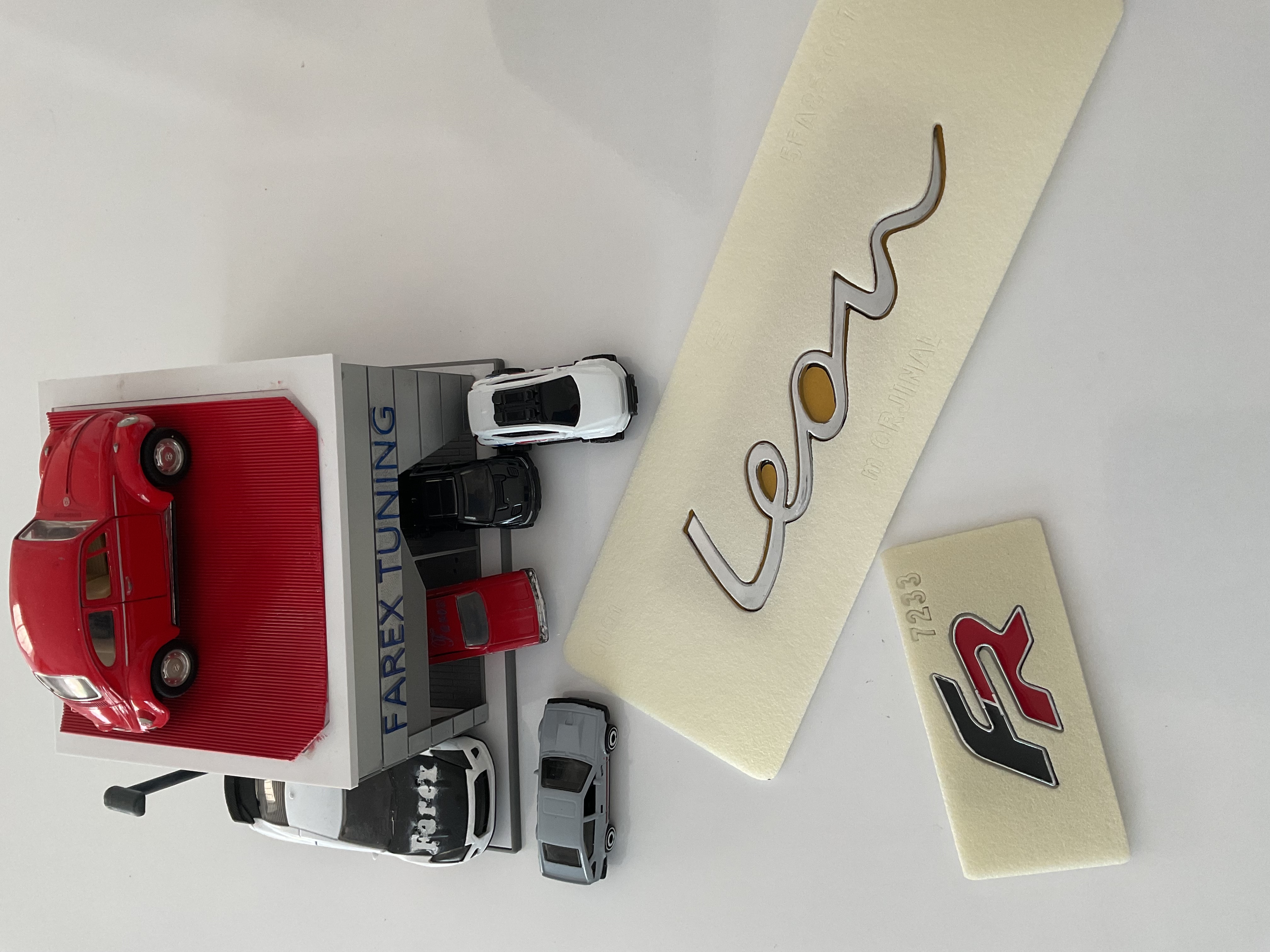 Seat Leon İmza ve FR Krom Bagaj Yazısı Seti 2’li 3M 3D ABS