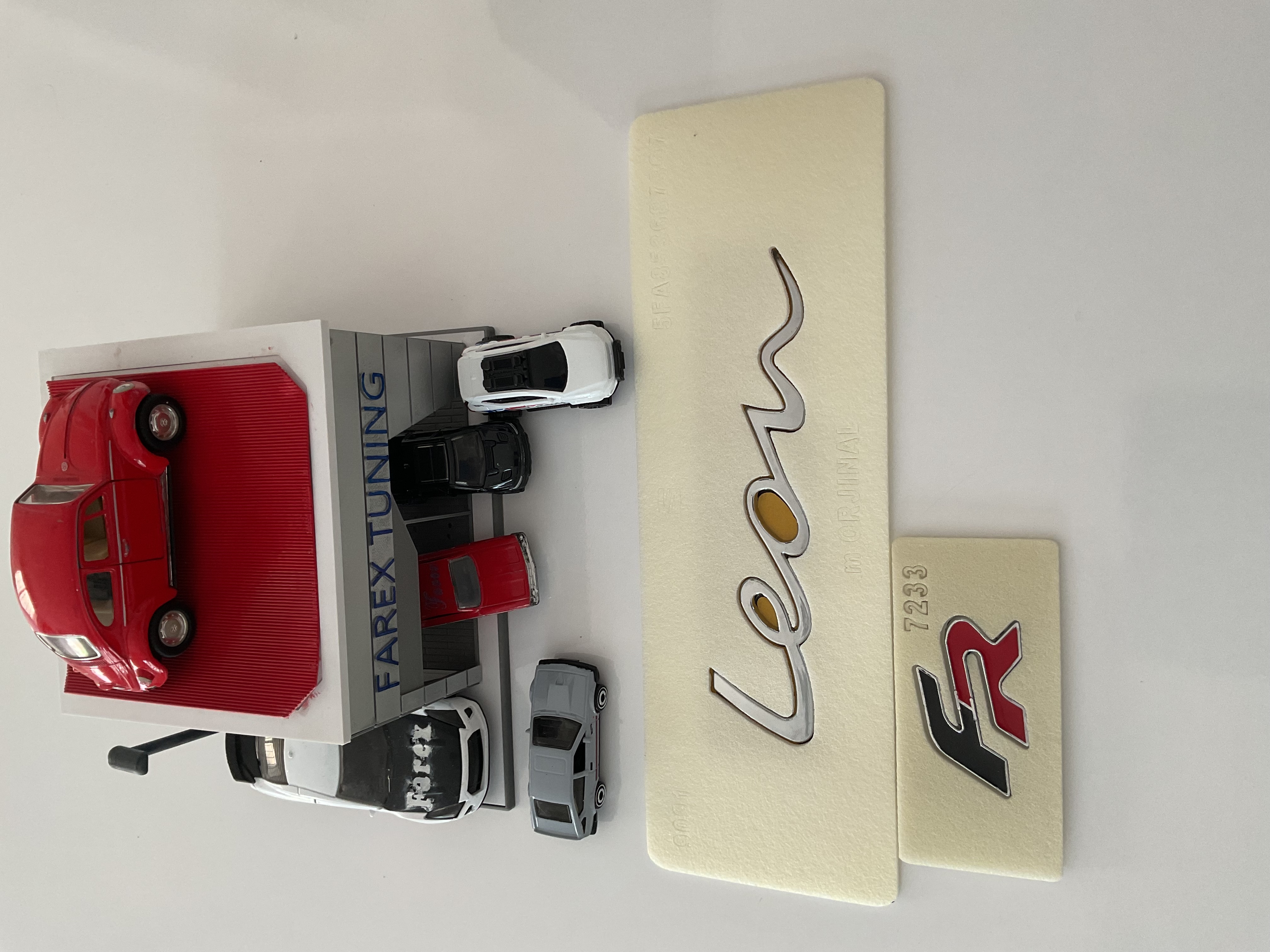 Seat Leon İmza ve FR Krom Bagaj Yazısı Seti 2’li 3M 3D ABS