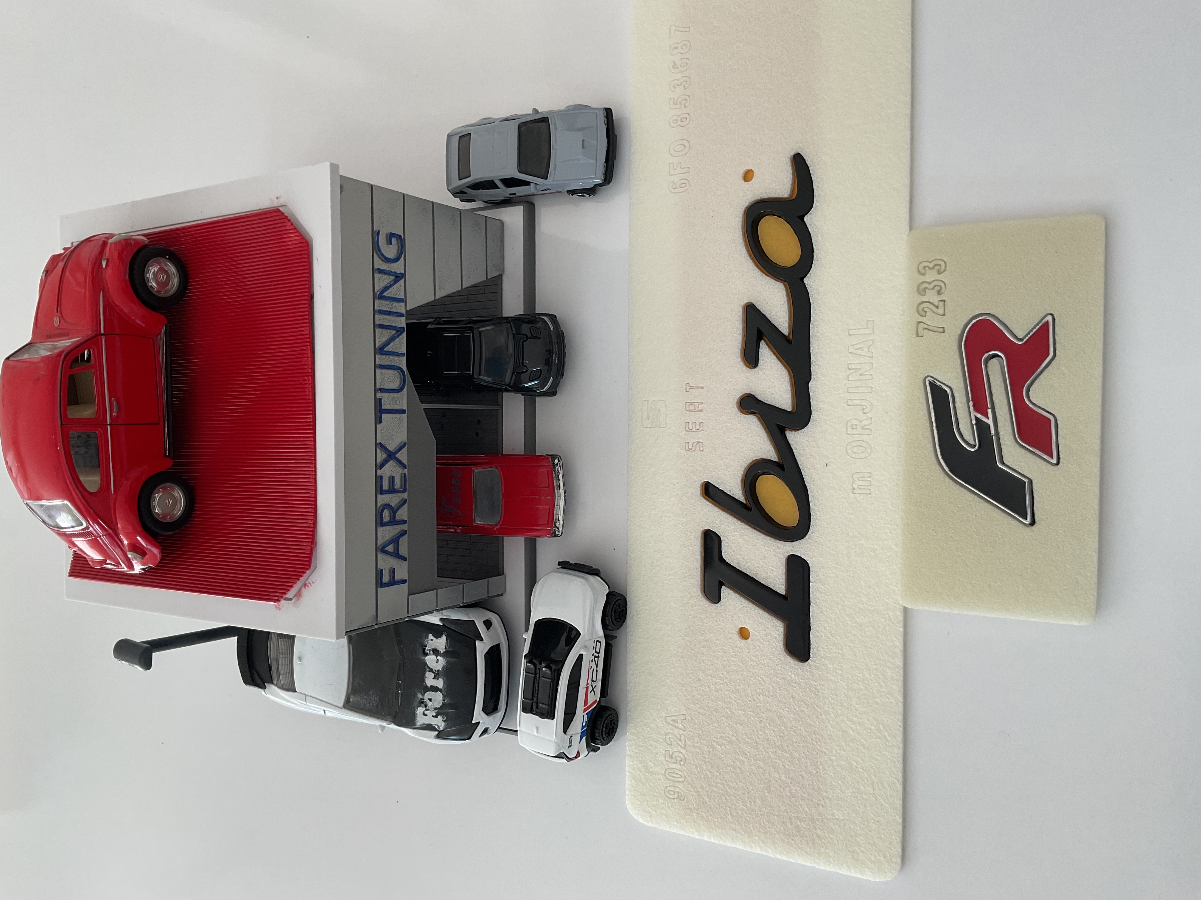 Seat İbiza İmza ve FR Piano Black Bagaj Yazısı Seti 2’li 3M 3D ABS