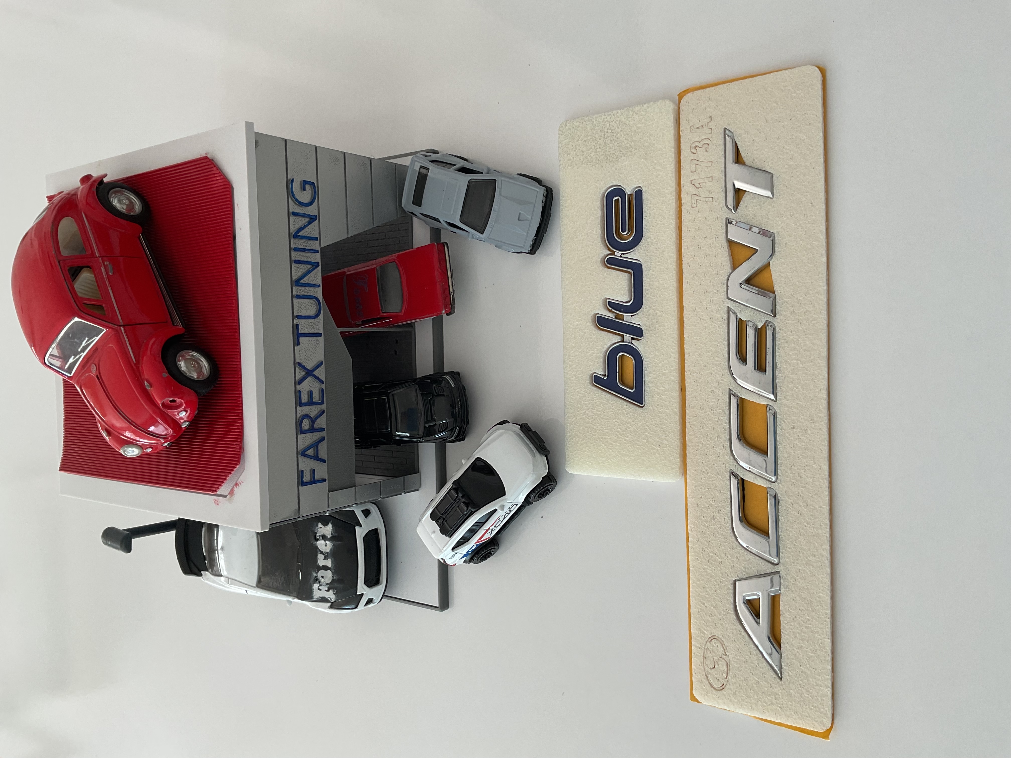 Hyundai Accent ve Blue ( Küçük ) Krom Bagaj Yazısı Seti 3M 3D ABS