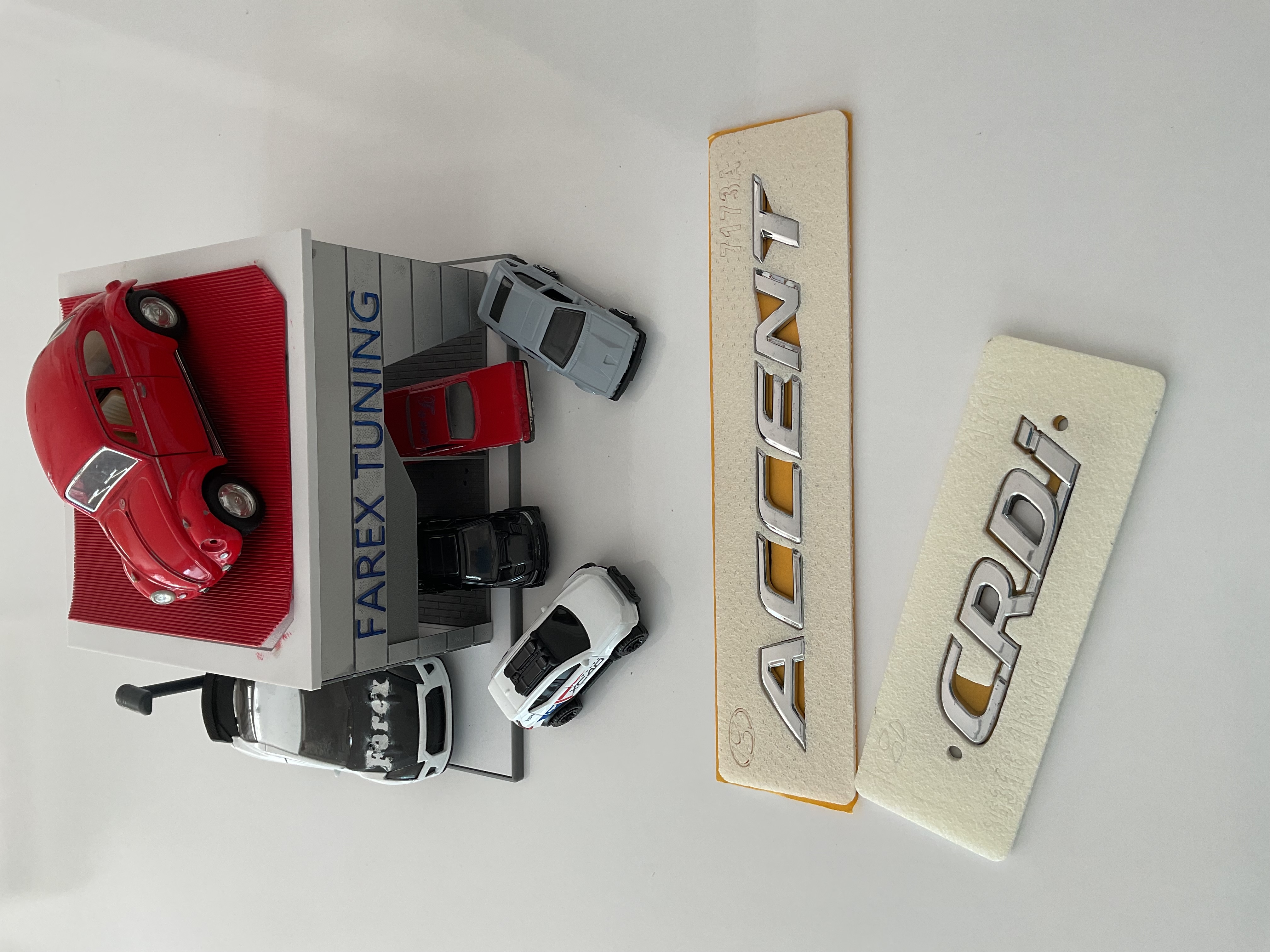 Hyundai Accent ve Crdi Krom Bagaj Yazısı Seti 2’li 3M 3D ABS