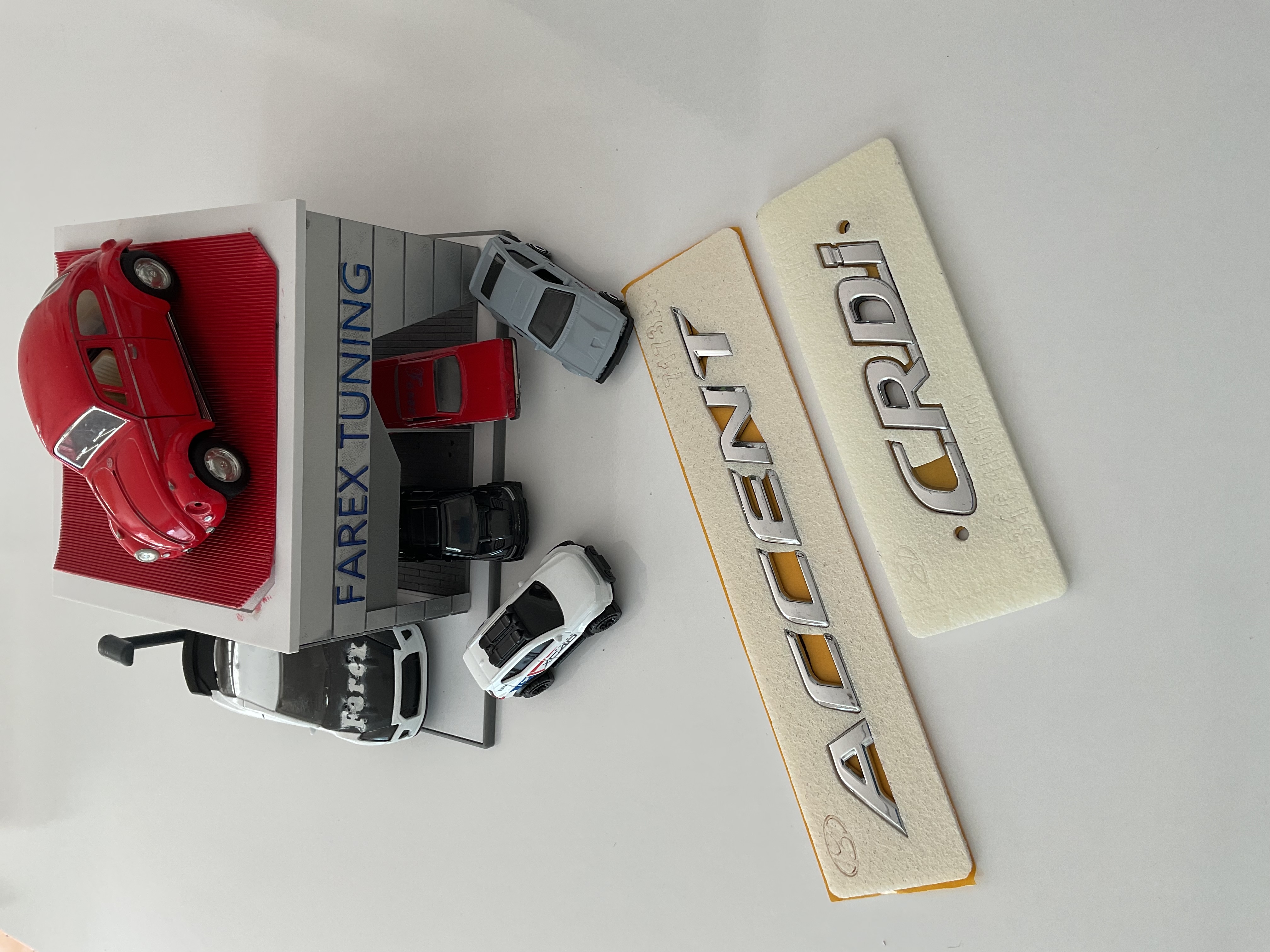 Hyundai Accent ve Crdi Krom Bagaj Yazısı Seti 2’li 3M 3D ABS