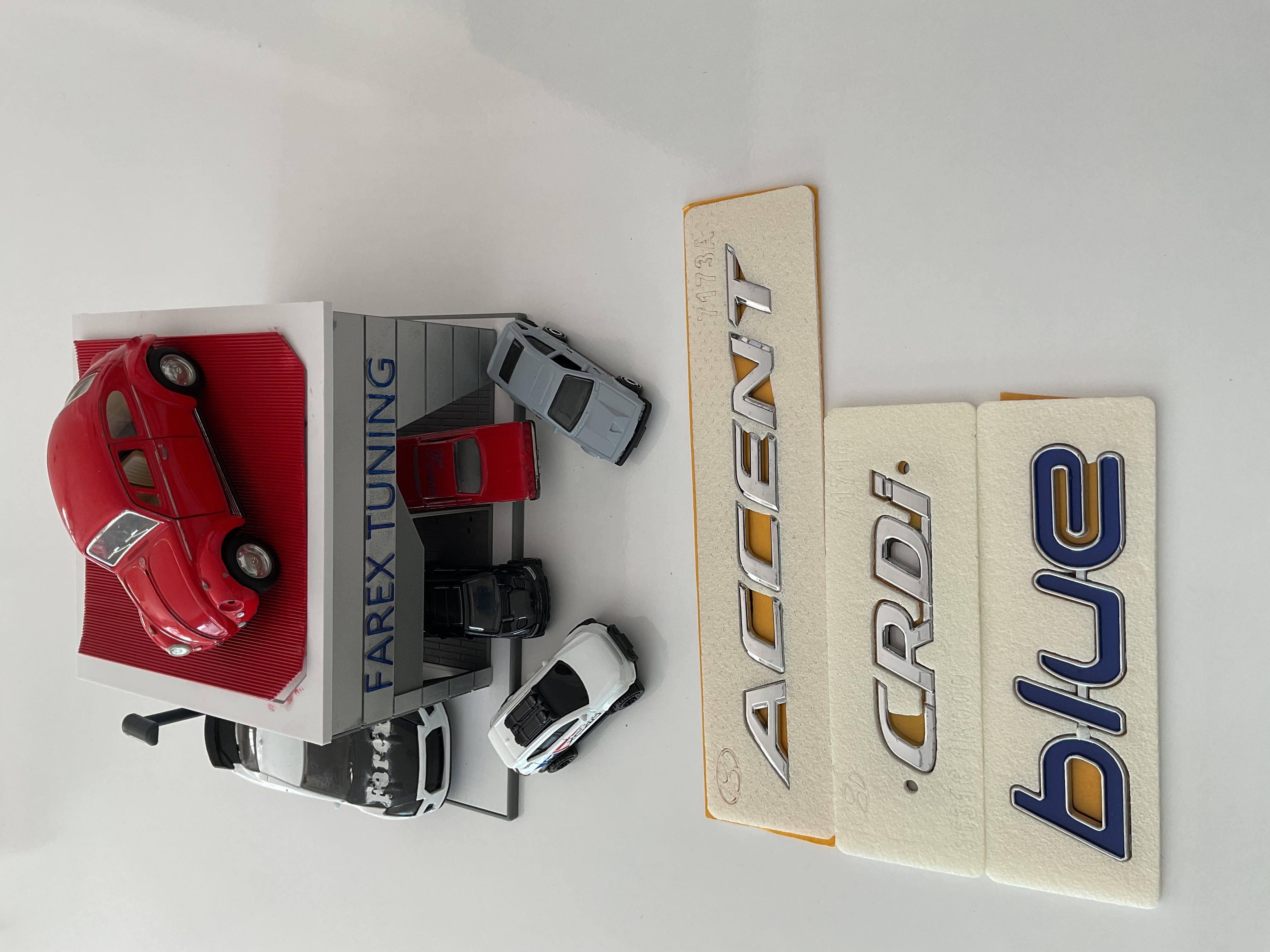 Hyundai Accent-Crdi ve Blue ( Büyük ) Krom Bagaj Yazısı Seti 3M 3D ABS