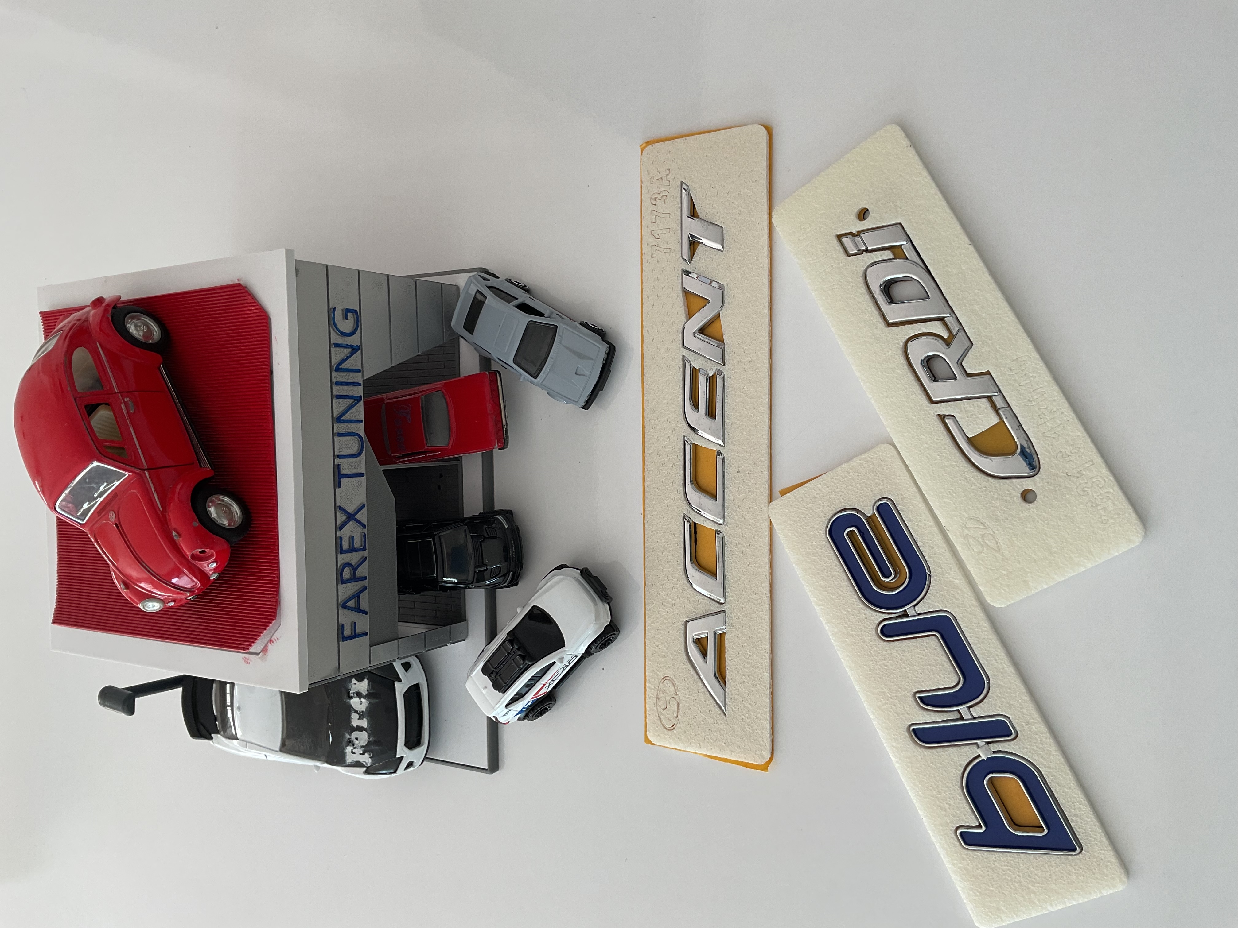 Hyundai Accent-Crdi ve Blue ( Büyük ) Krom Bagaj Yazısı Seti 3M 3D ABS