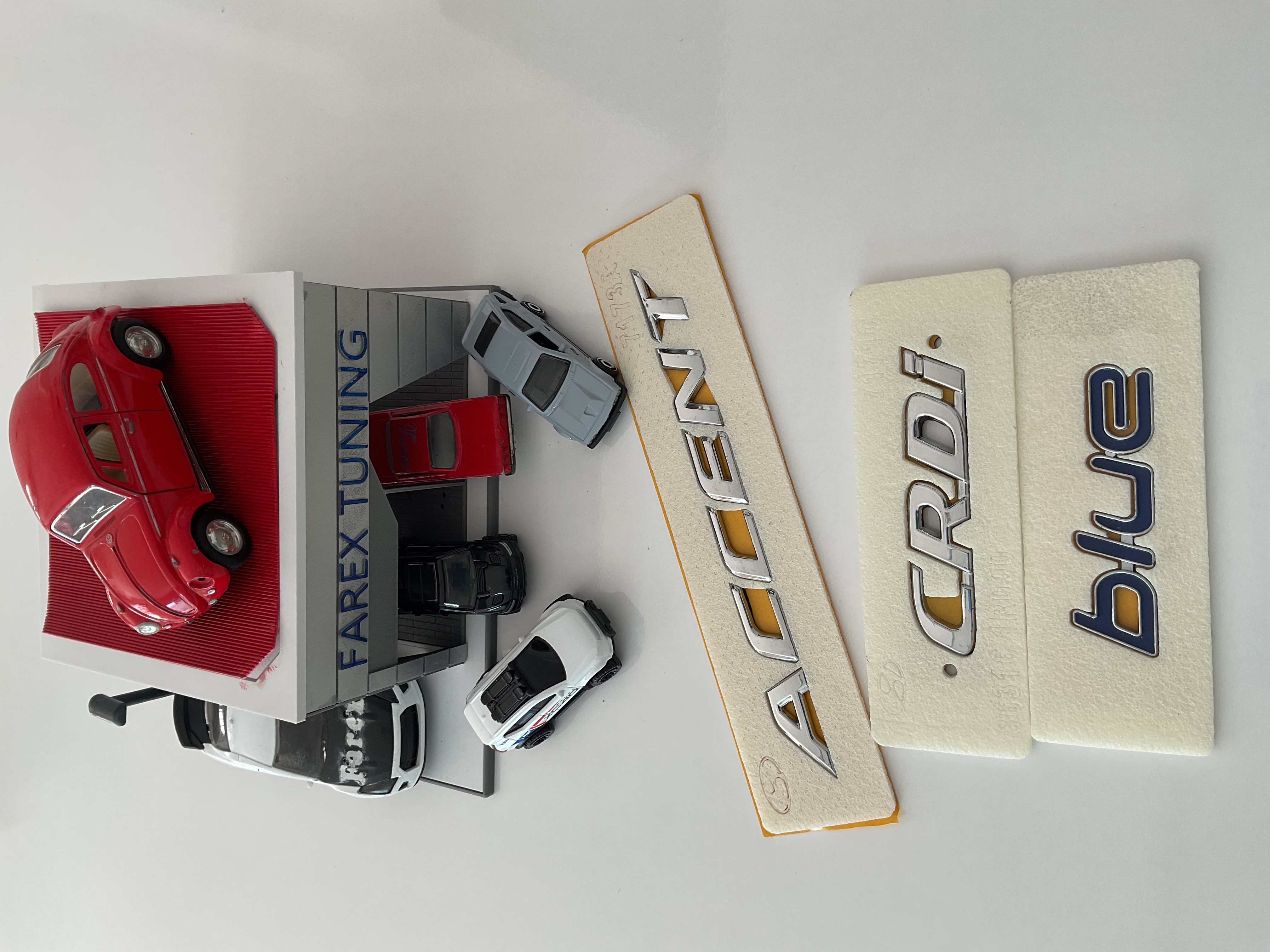 Hyundai Accent-Crdi ve Blue ( Küçük ) Krom Bagaj Yazısı Seti 3M 3D ABS