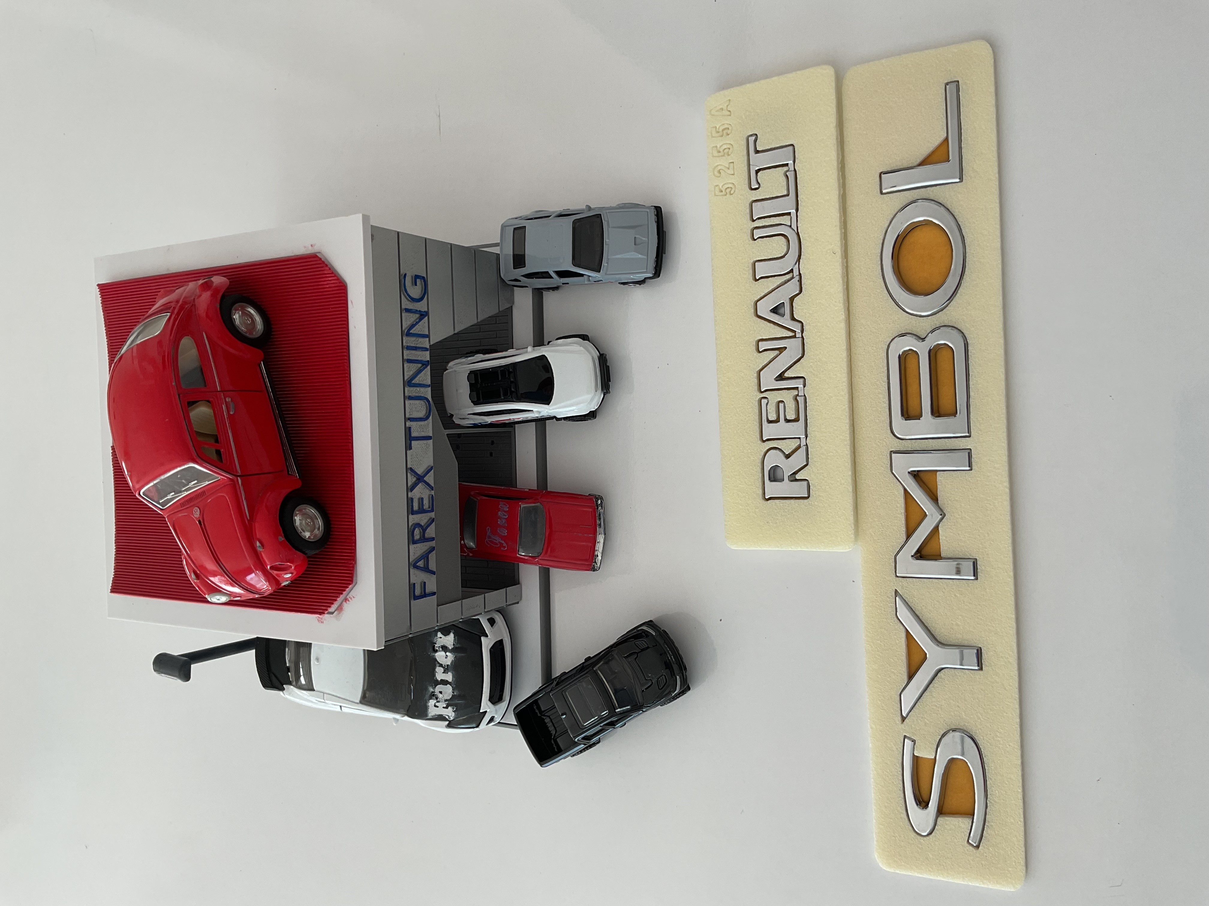 Renault ve Symbol Krom Bagaj Yazısı Seti 2’li 3M 3D ABS