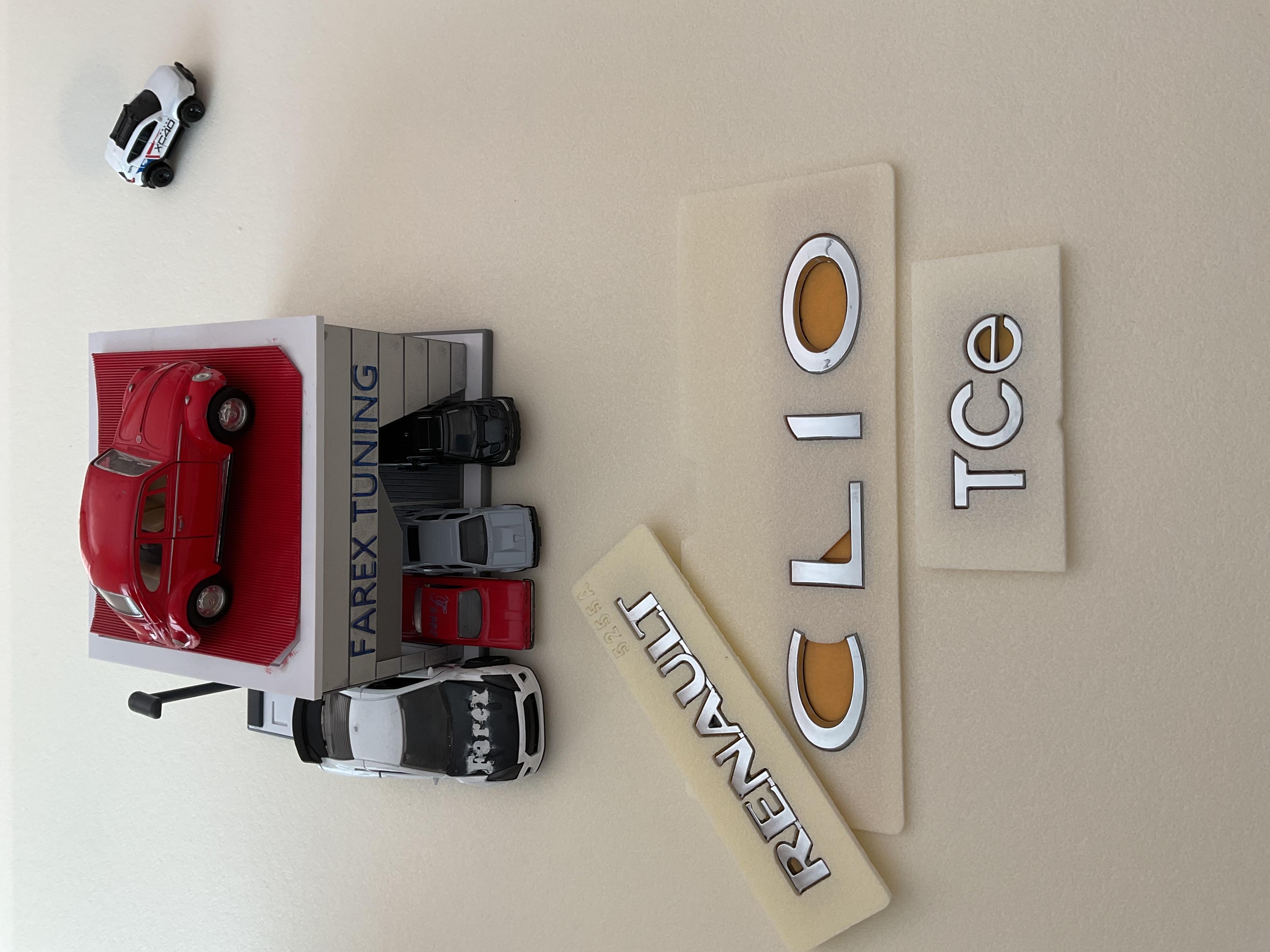 Renault-Clio ve TCE Krom Bagaj Yazısı Seti 3’lü 3M 3D ABS