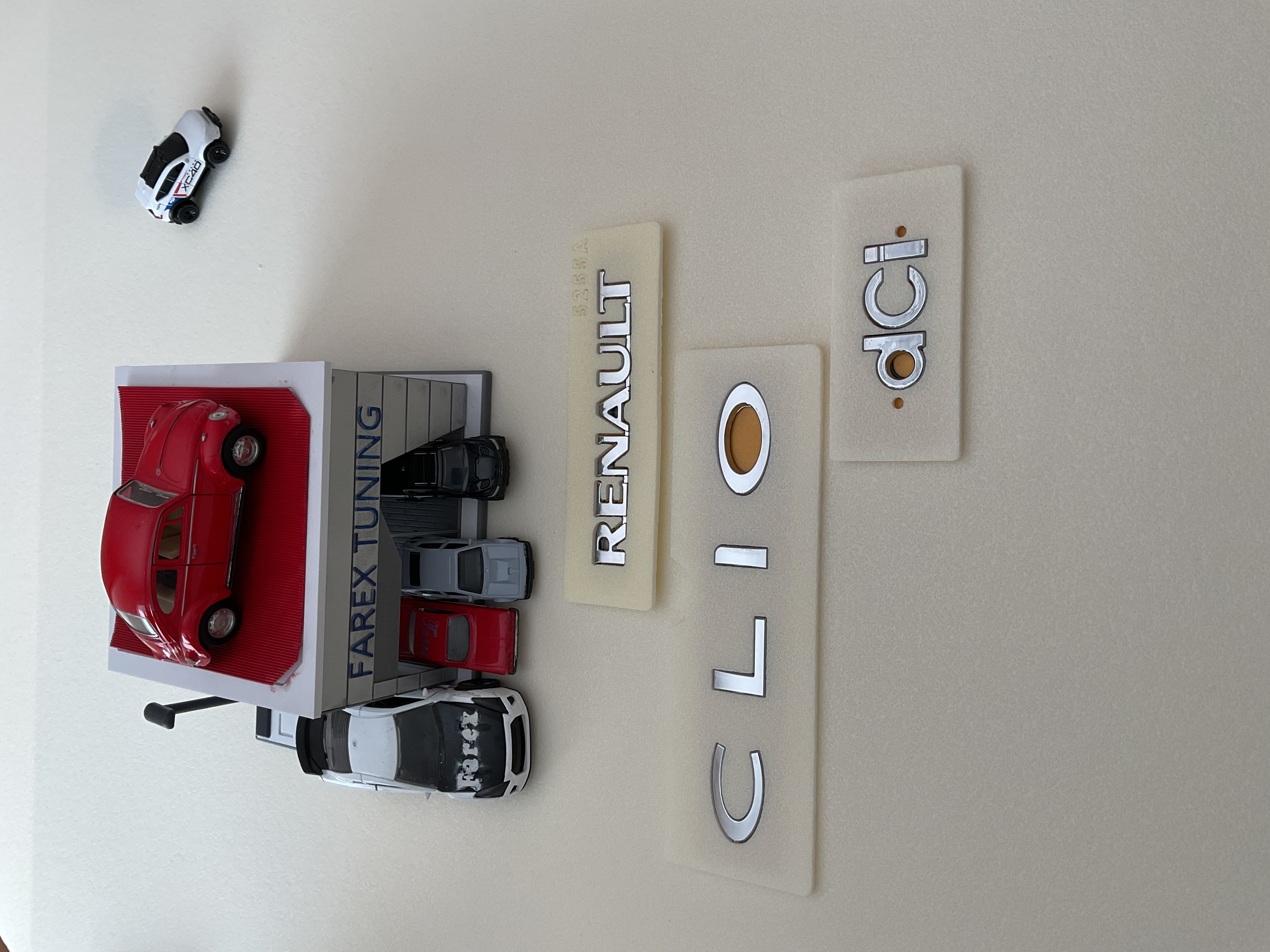 Renault-Clio ve dCi Krom Bagaj Yazısı Seti 3’lü 3M 3D ABS