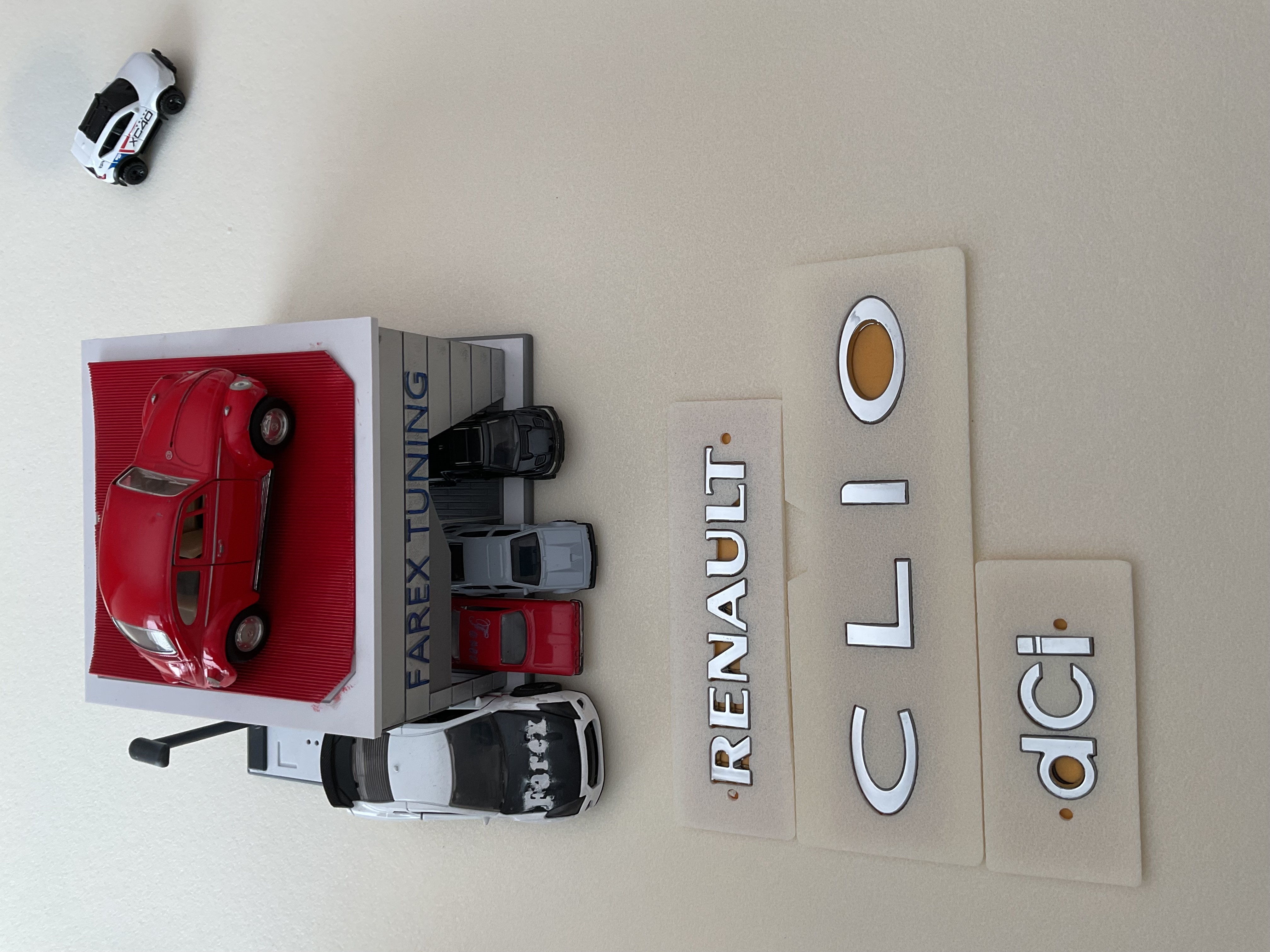 Renault-Clio ve dCi Krom Bagaj Yazısı Seti 3’lü 3M 3D ABS