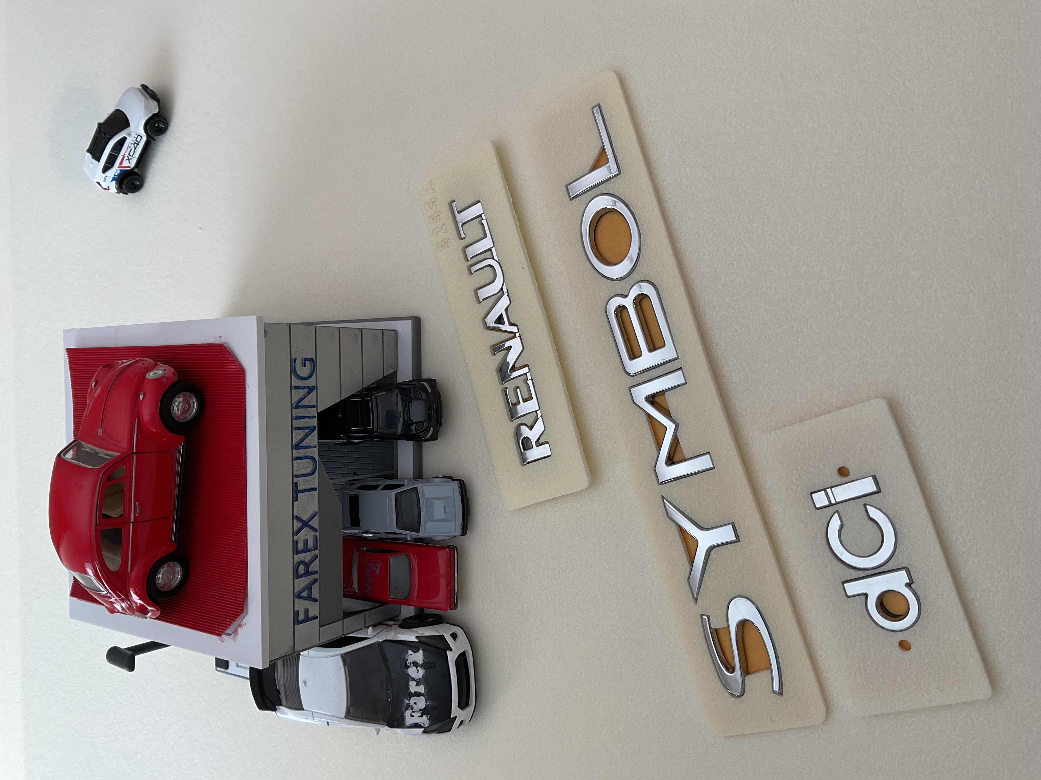 Renault-Symbol ve dCi Krom Bagaj Yazısı Seti 3’lü 3M 3D ABS