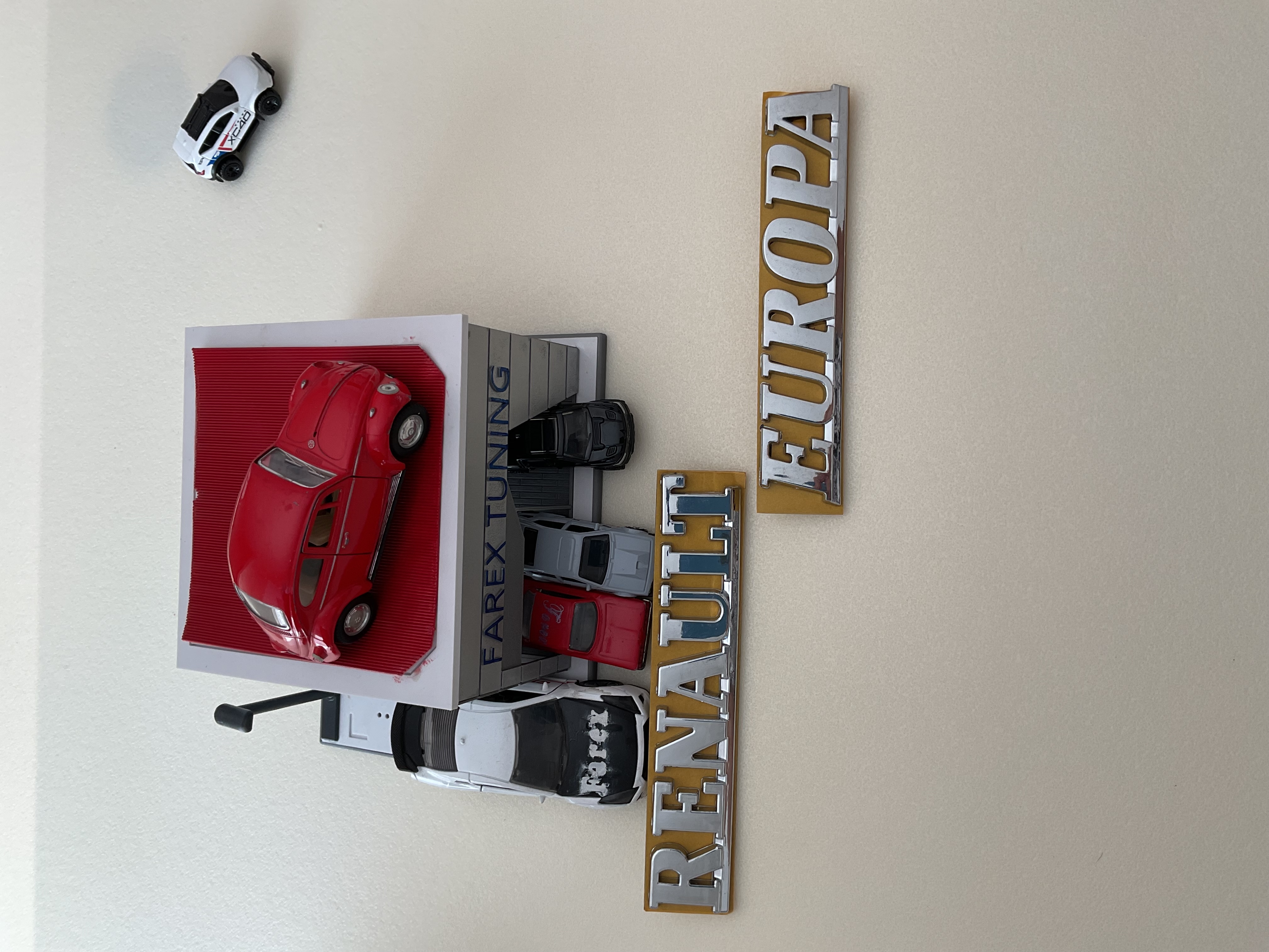 Renault ve Europe Krom Bagaj Yazısı Seti 2’li 3M 3D ABS