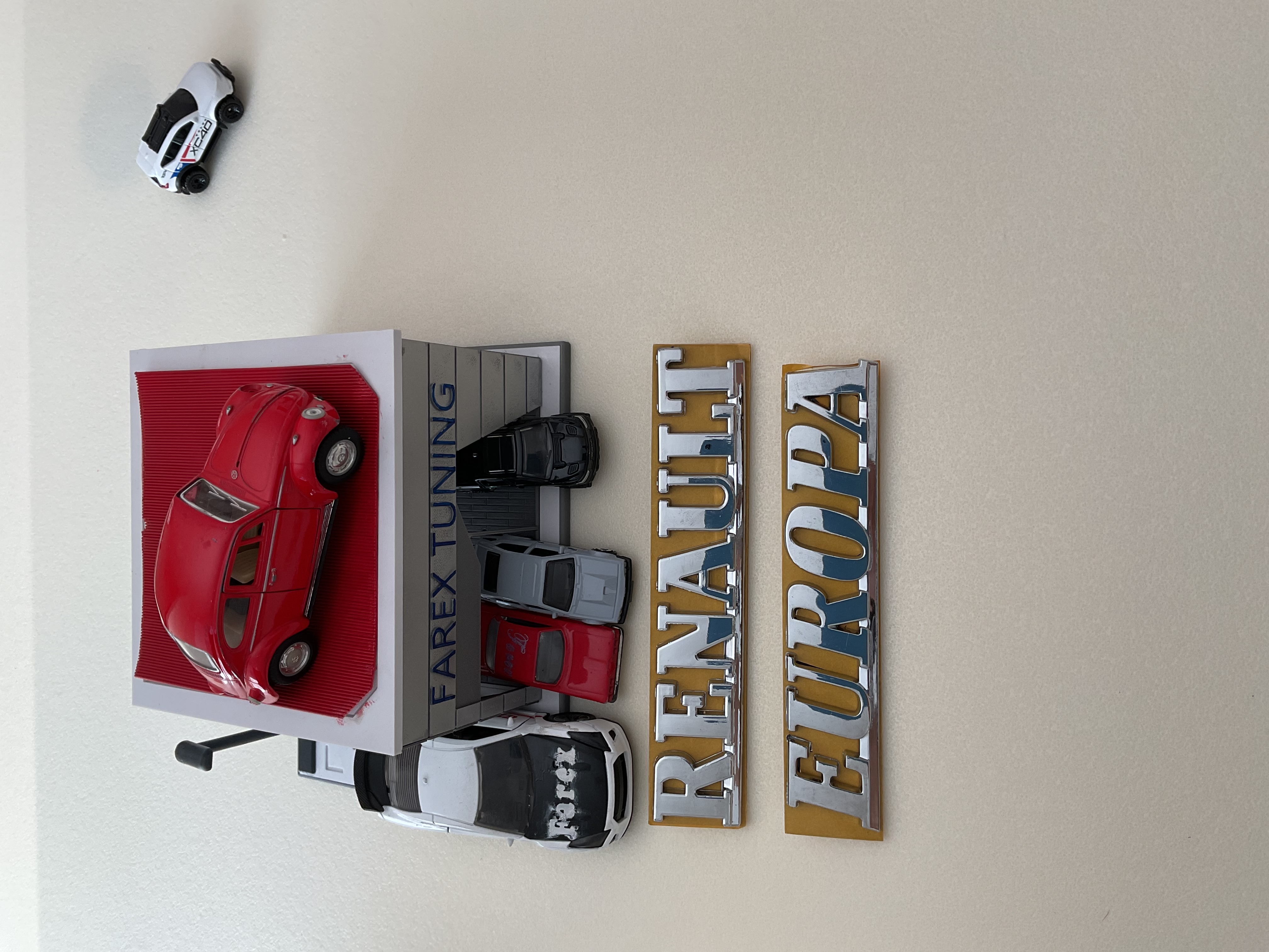 Renault ve Europe Krom Bagaj Yazısı Seti 2’li 3M 3D ABS