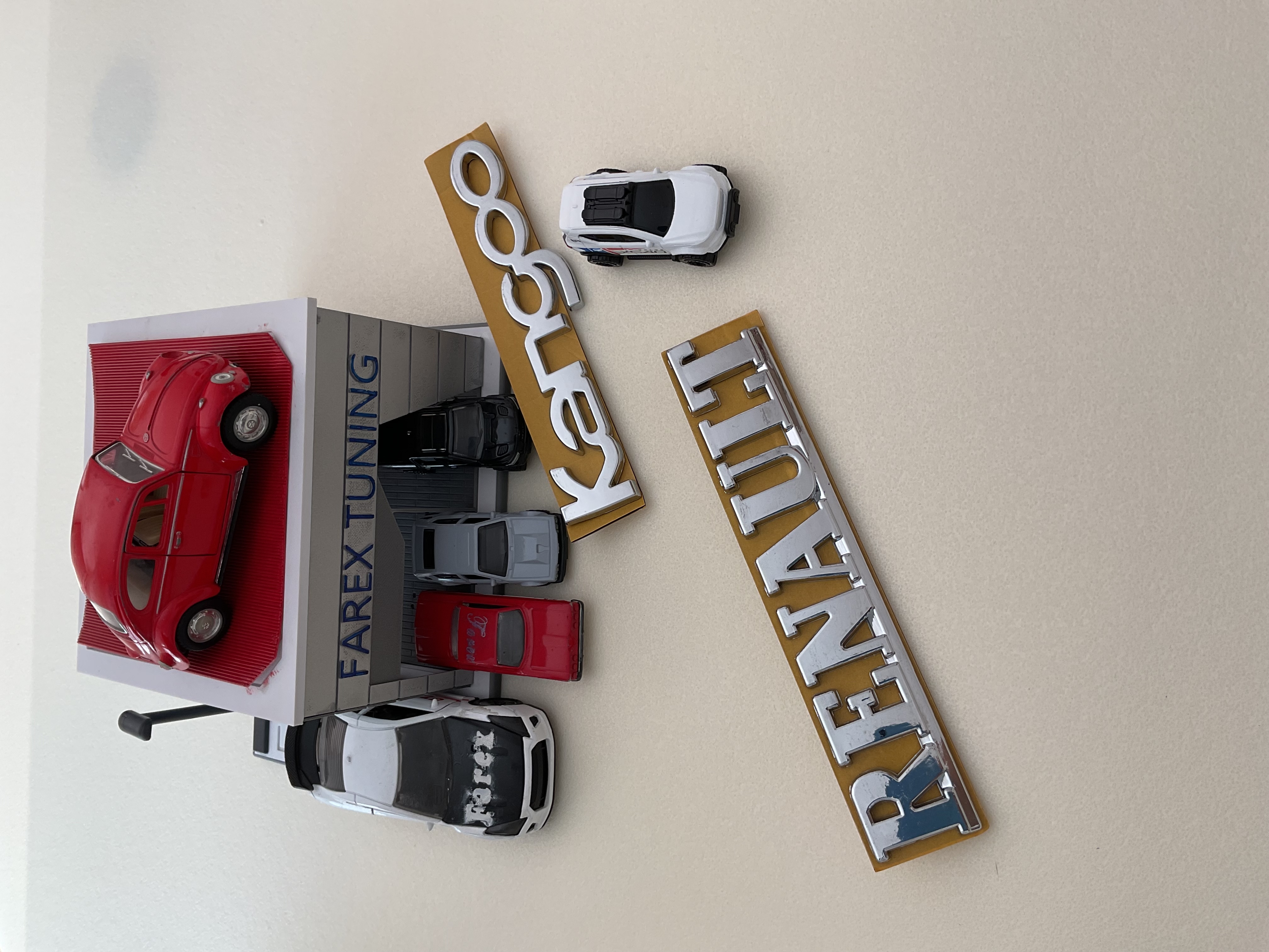 Renault ve Kangoo (Eski Model) Krom Bagaj Yazısı Seti 2’li 3M 3D ABS