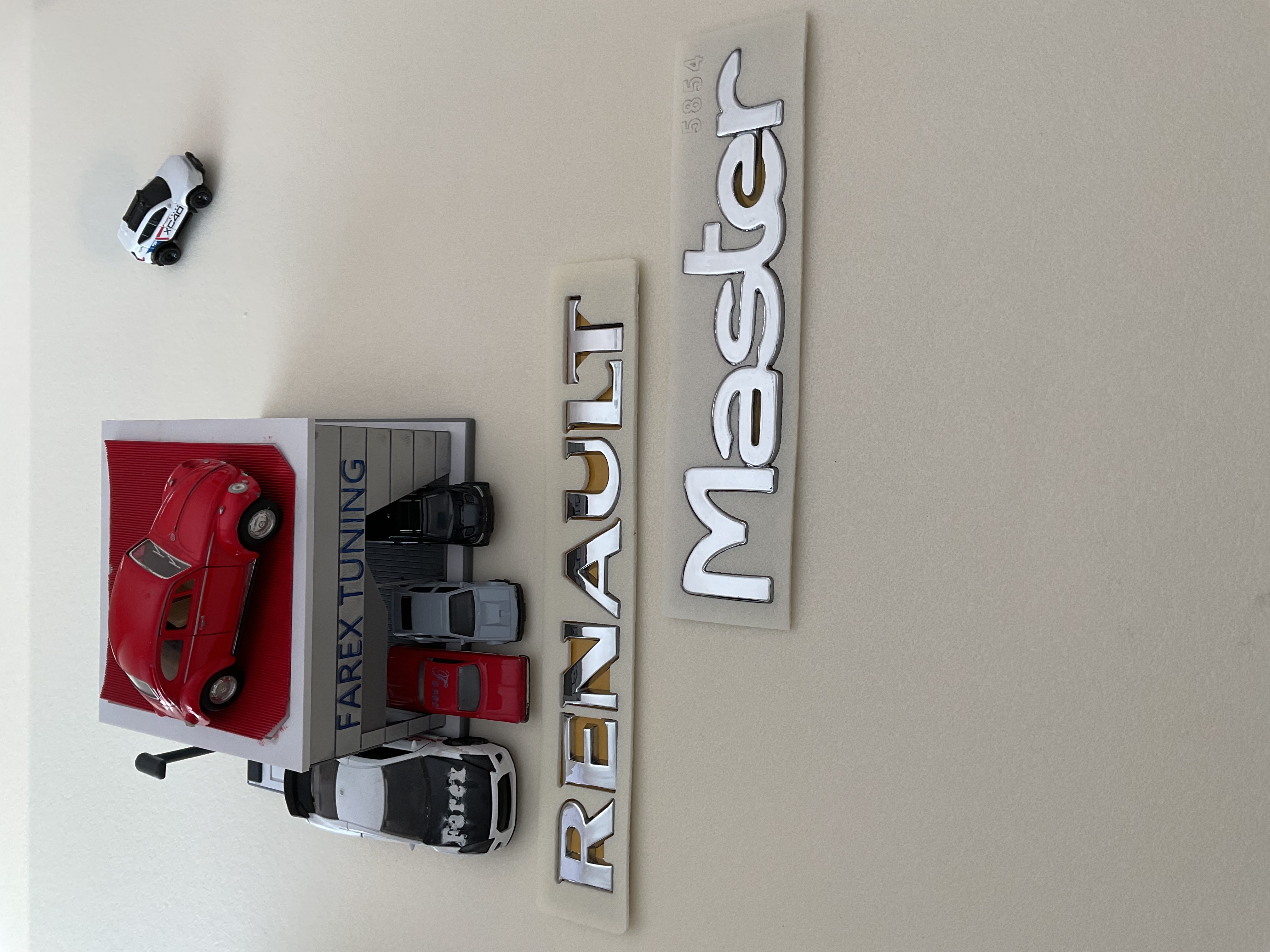 Renault ve Master (Büyük Boy) Krom Bagaj Yazısı Seti 2’li 3M 3D ABS