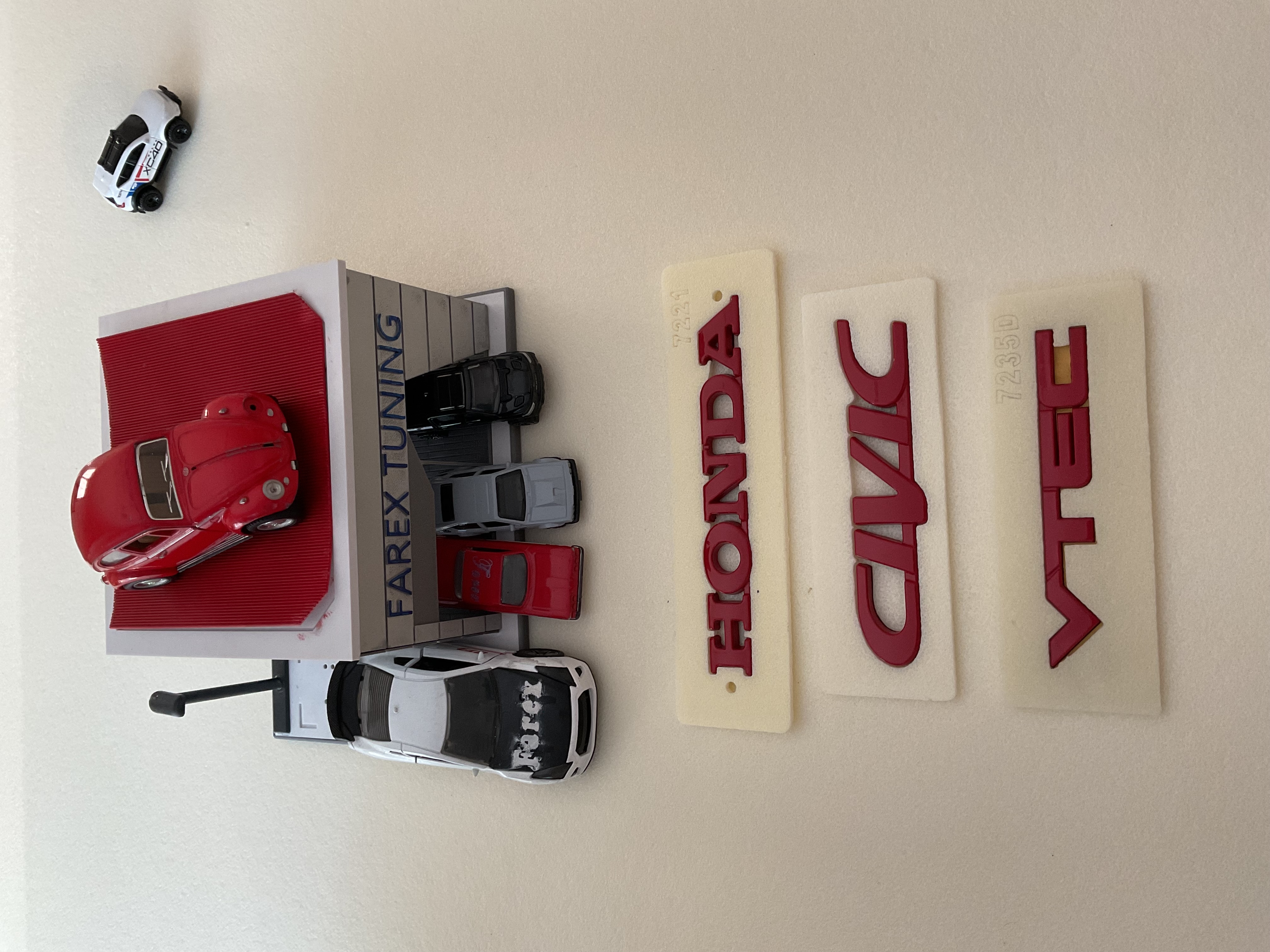 Honda-Civic ve Vtec Kırmızı Bagaj Yazısı Seti 2’li