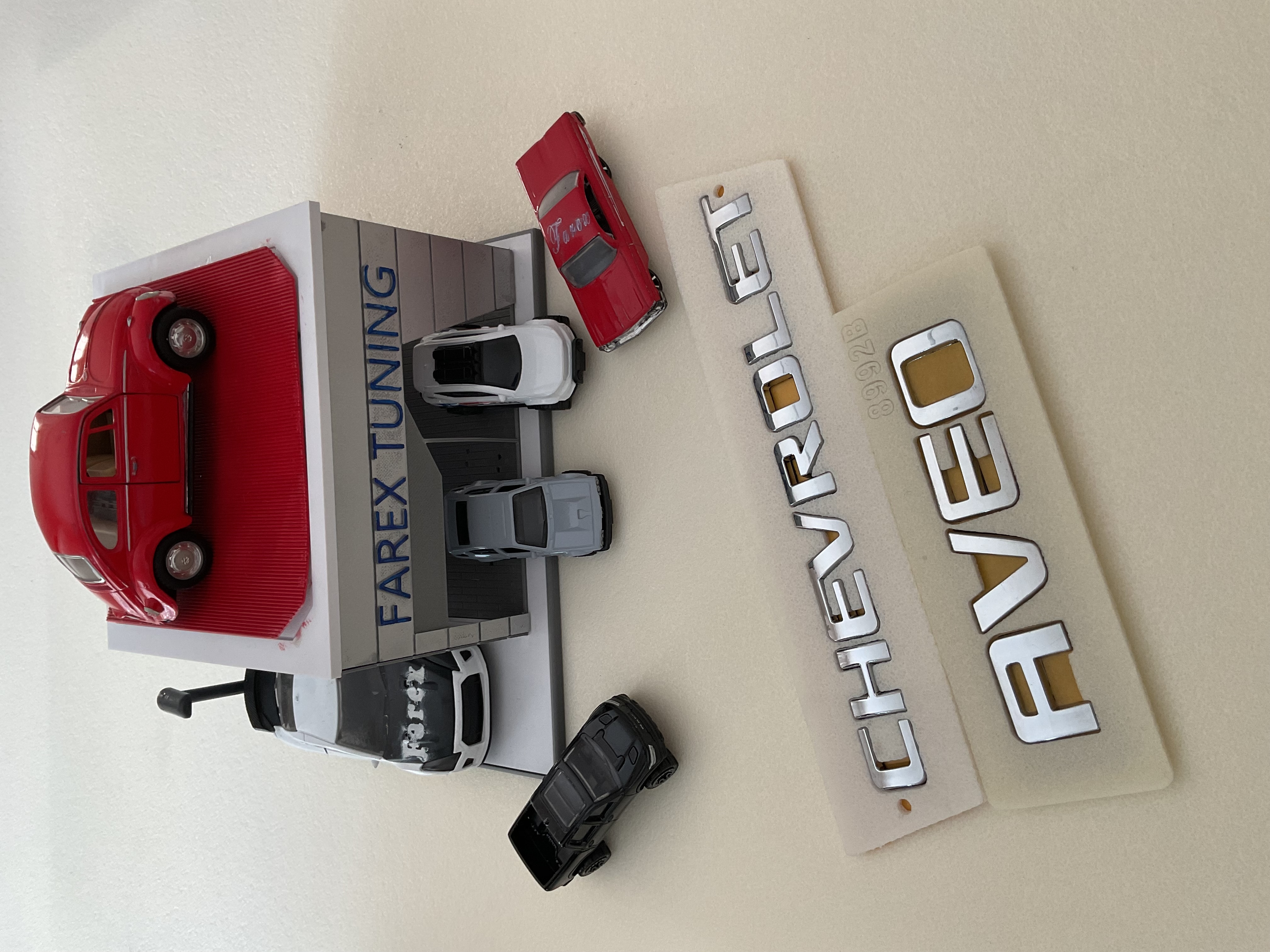 Chevrolet ve Aveo Krom Bagaj Yazısı Seti