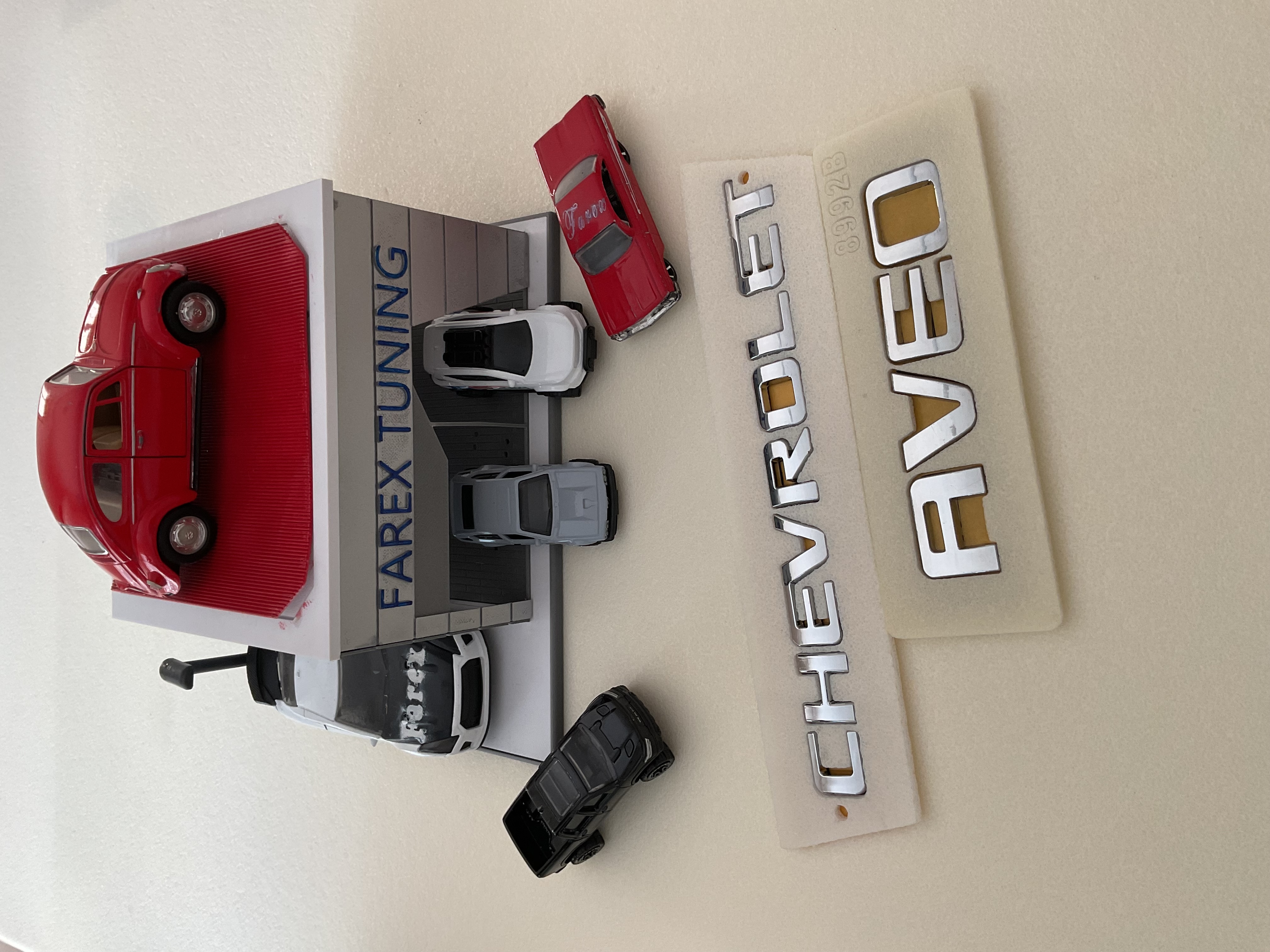 Chevrolet ve Aveo Krom Bagaj Yazısı Seti