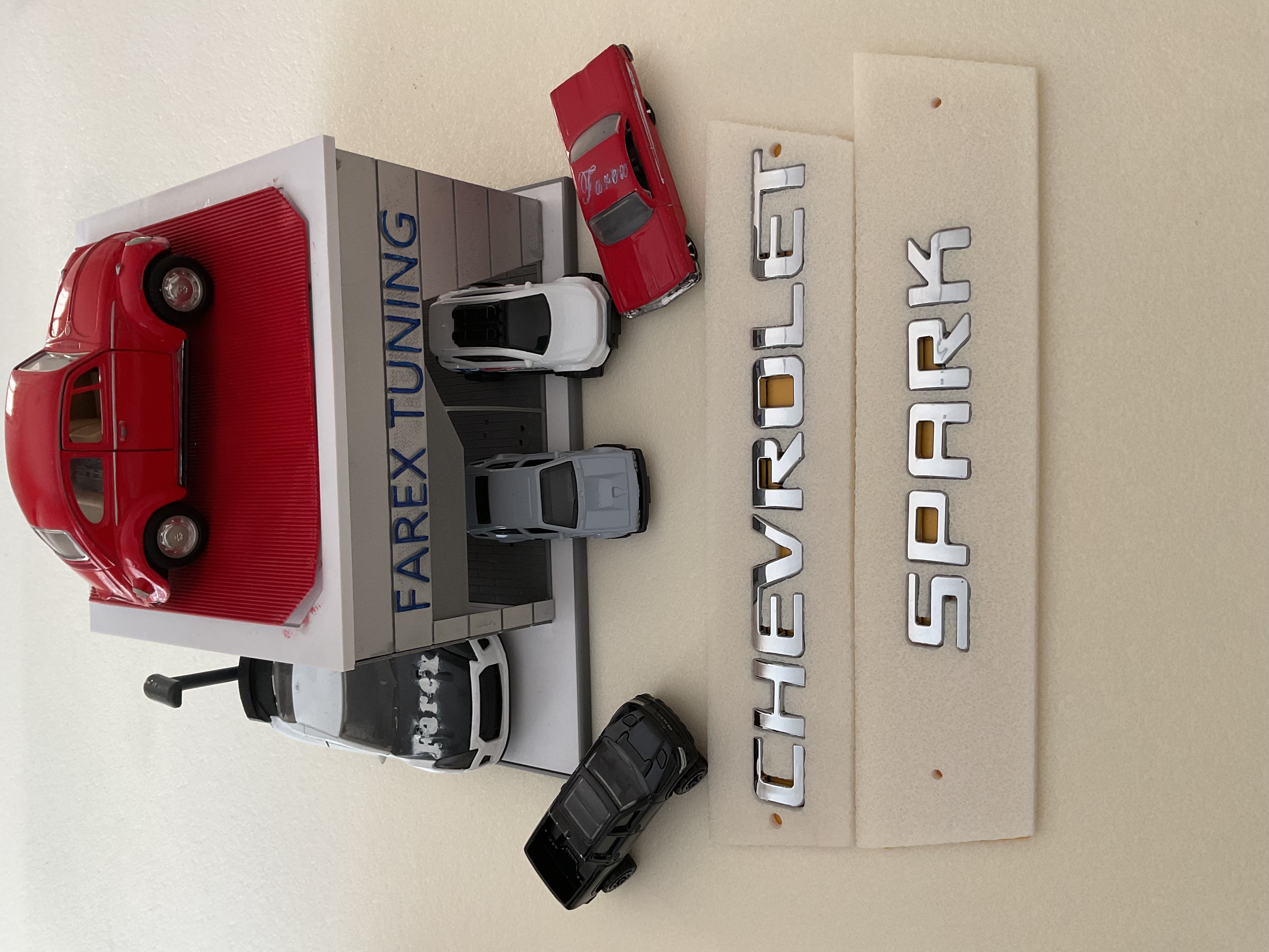 Chevrolet ve Spark Krom Bagaj Yazısı Seti