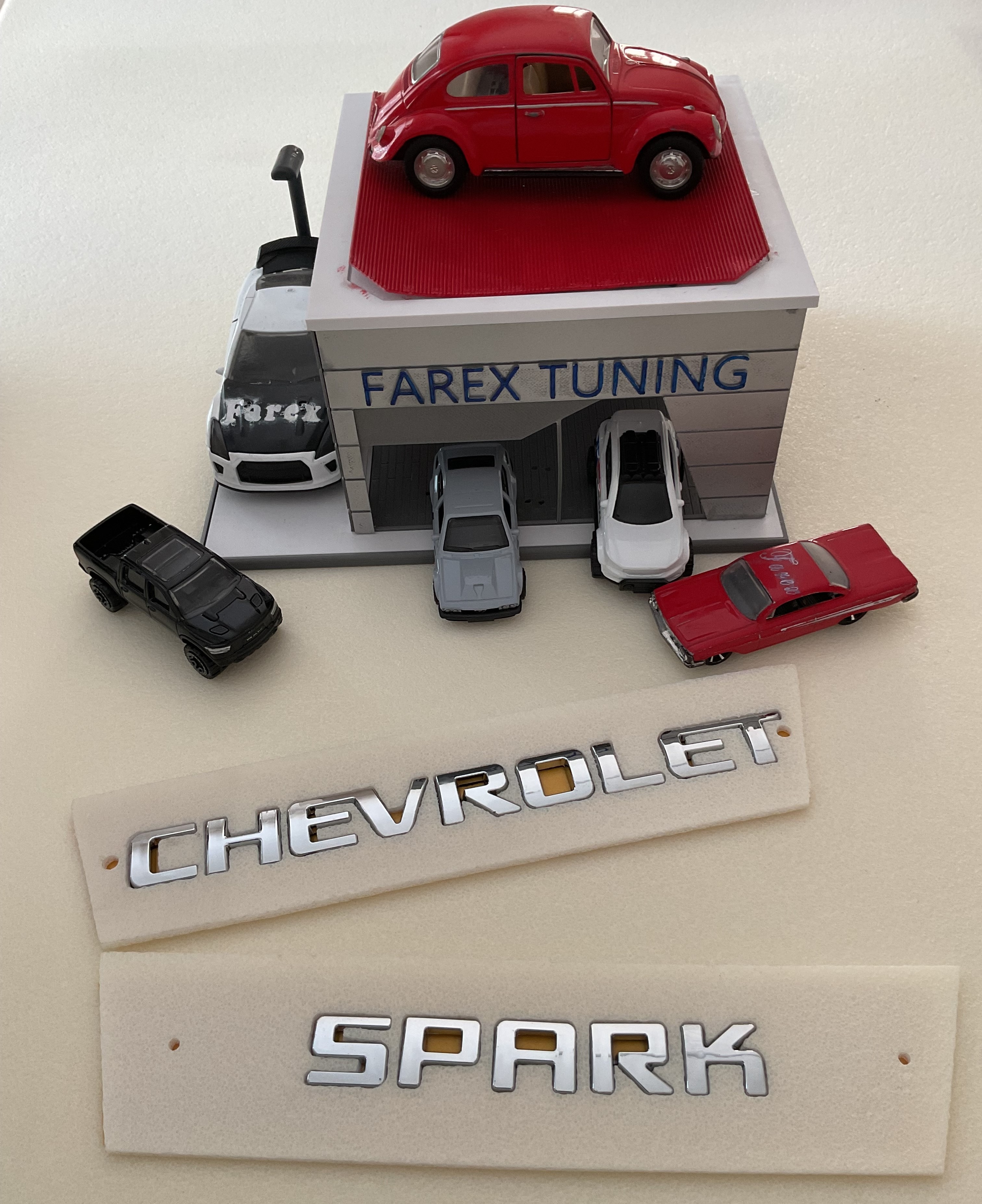 Chevrolet ve Spark Krom Bagaj Yazısı Seti