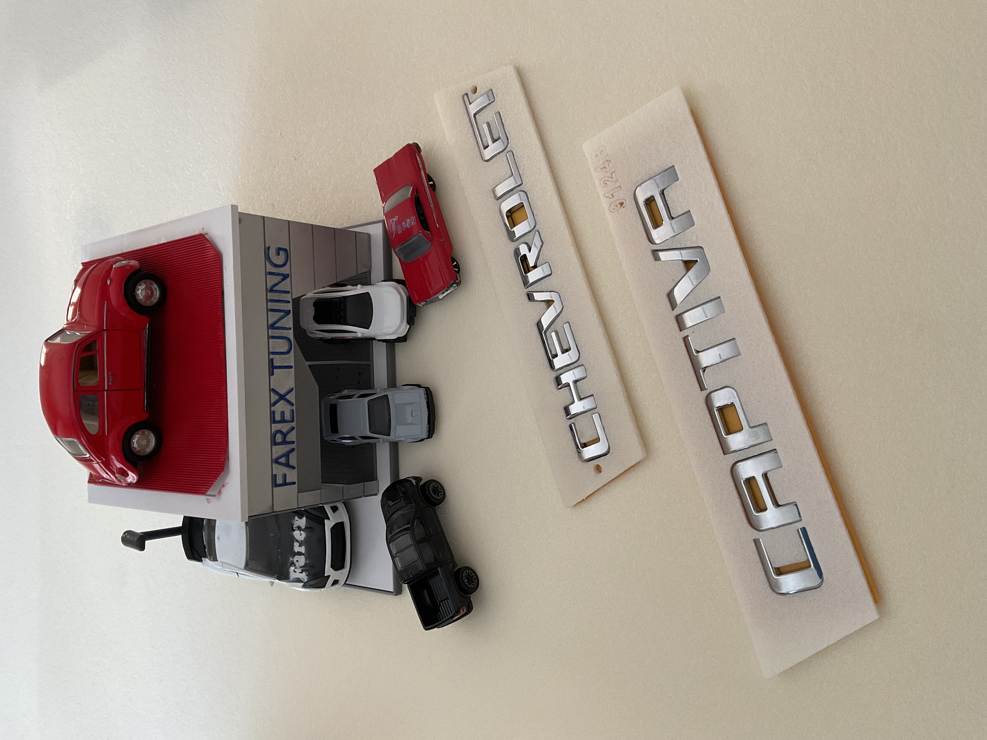 Chevrolet ve Captiva Krom Bagaj Yazısı Seti 2’li 3M 3D ABS