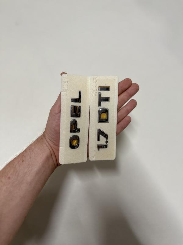 Opel ve 1.7 DTI Krom Bagaj Yazısı Seti 2’li Paket Logo Arma 3M 3D ABS