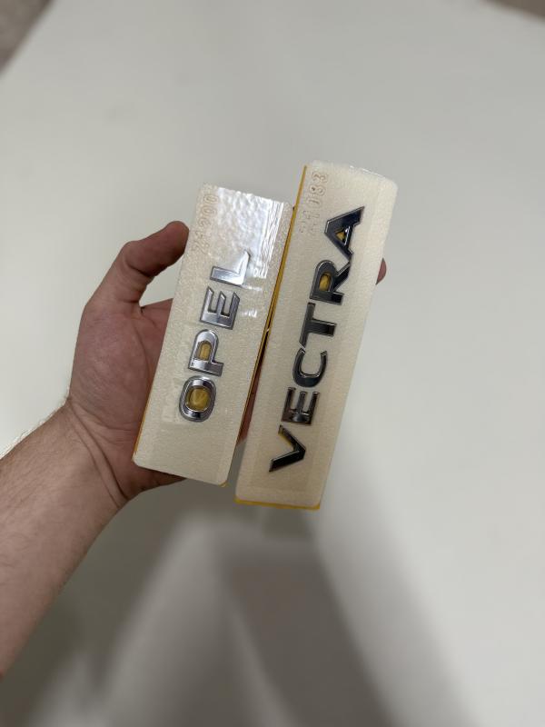 Opel ve Vectra Krom Bagaj Yazısı Seti 2’li 3M 3D ABS Logo Arma