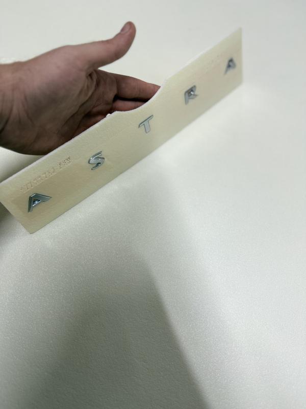 Astra Boşluklu Yeni Nesil Bagaj Yazısı 3M 3D ABS (5 er cm boşluklu model )