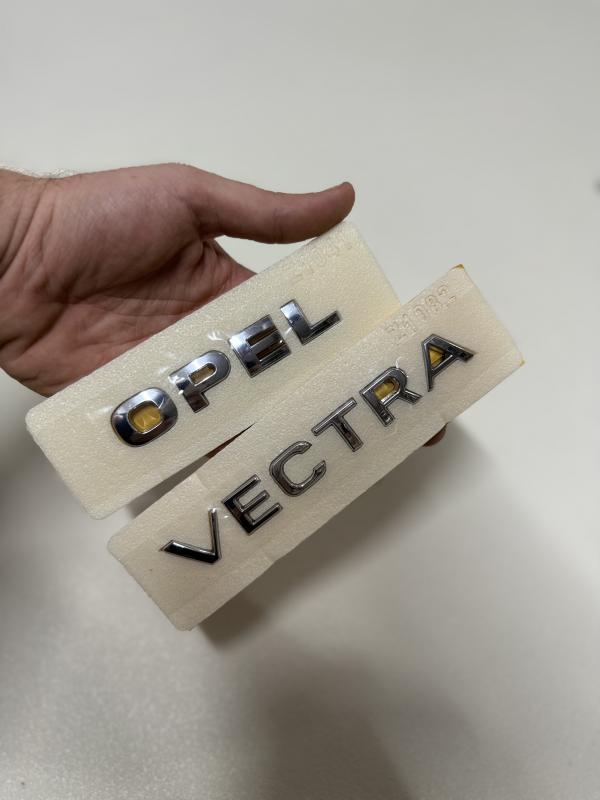 Opel ve Vectra Krom Bagaj Yazısı Seti 2’li 3M 3D ABS Arma Logo