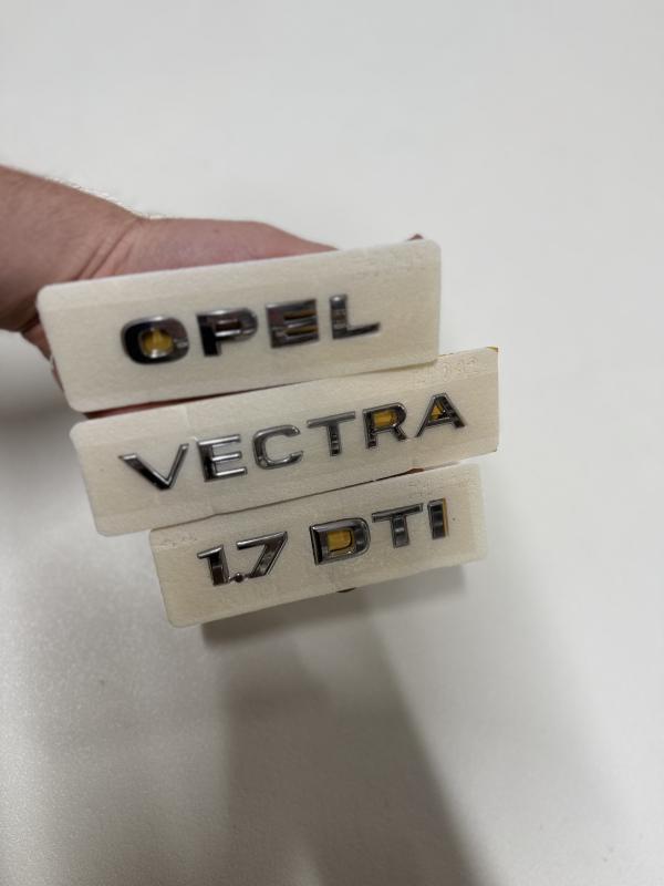 Opel-Vectra ve 1.7 DTI Krom Bagaj Yazısı Seti 3’lü 3M 3D ABS Arma Logo